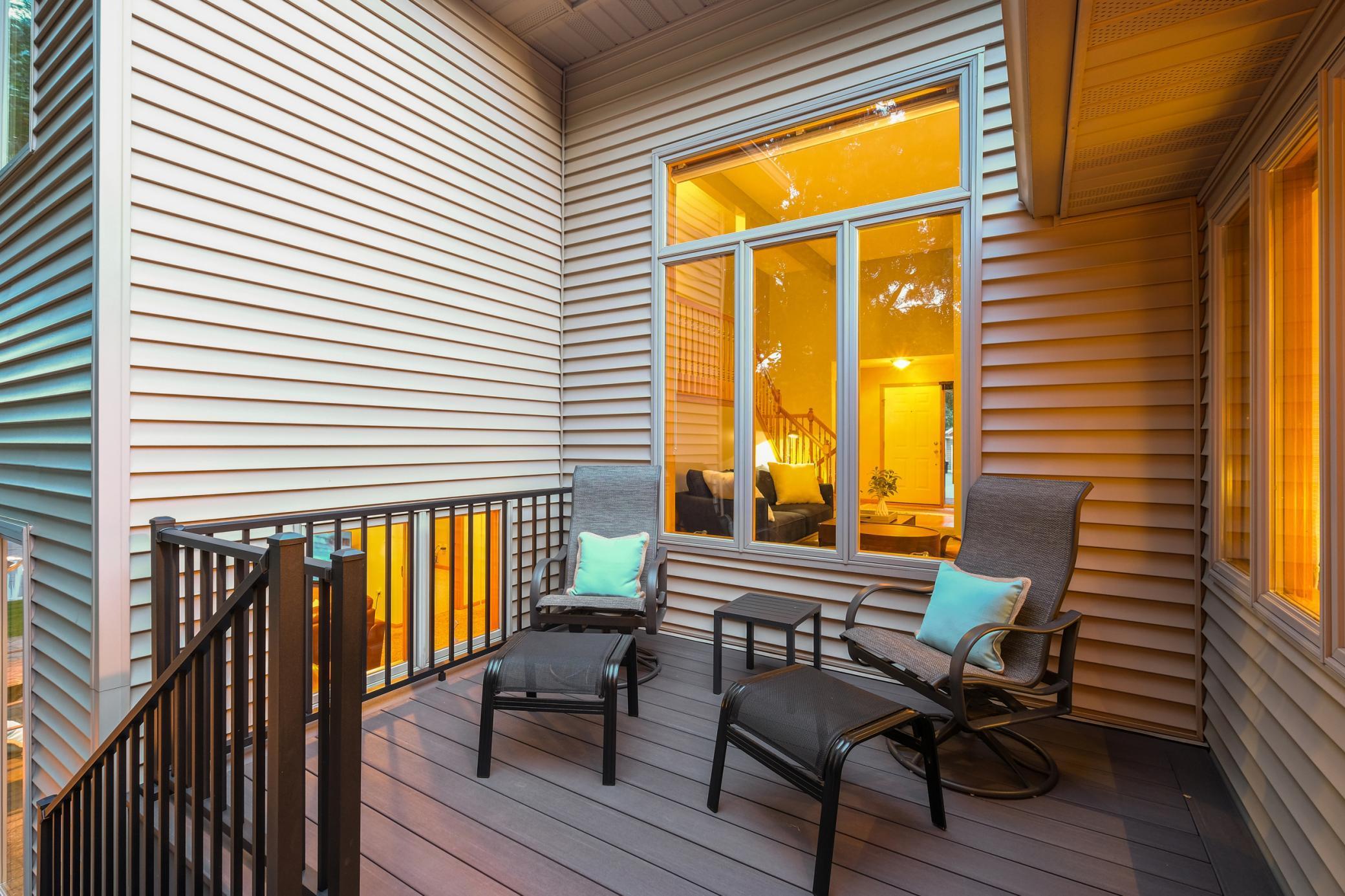 547 Hawthorn Road