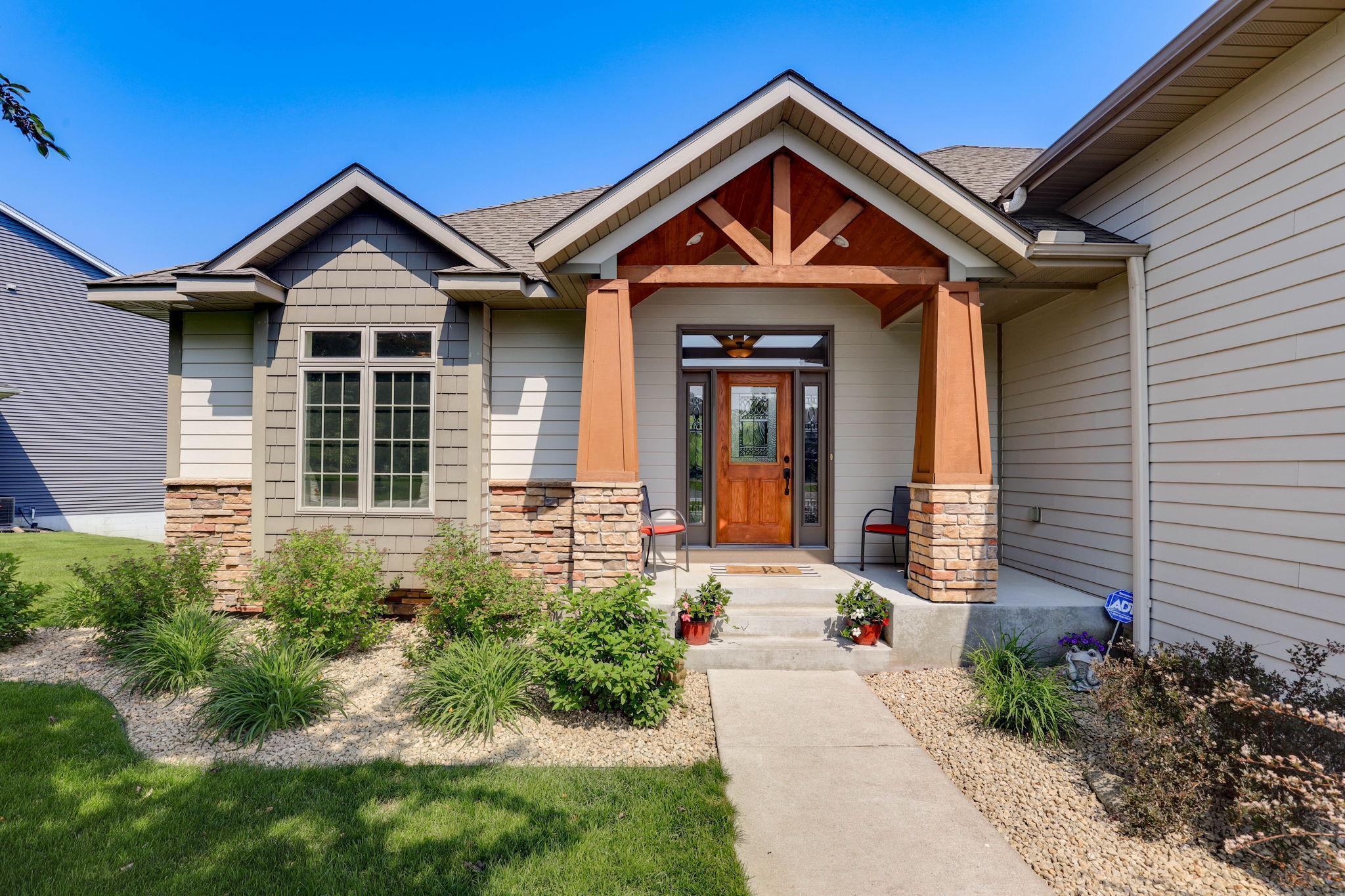 13478 Clearwater Circle