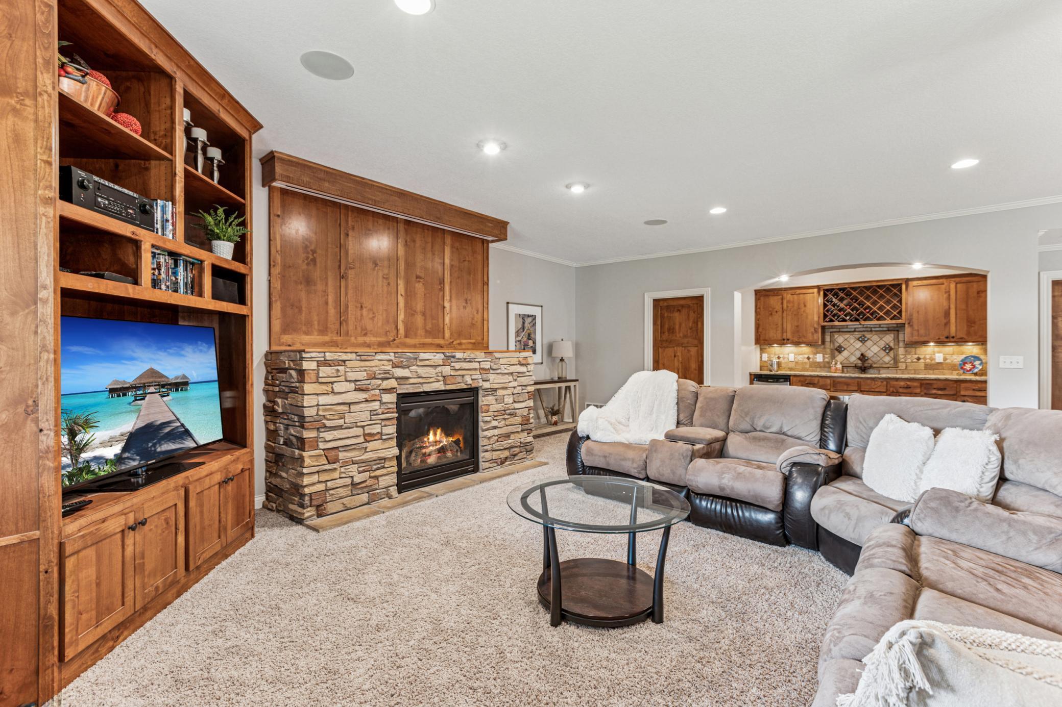 13478 Clearwater Circle