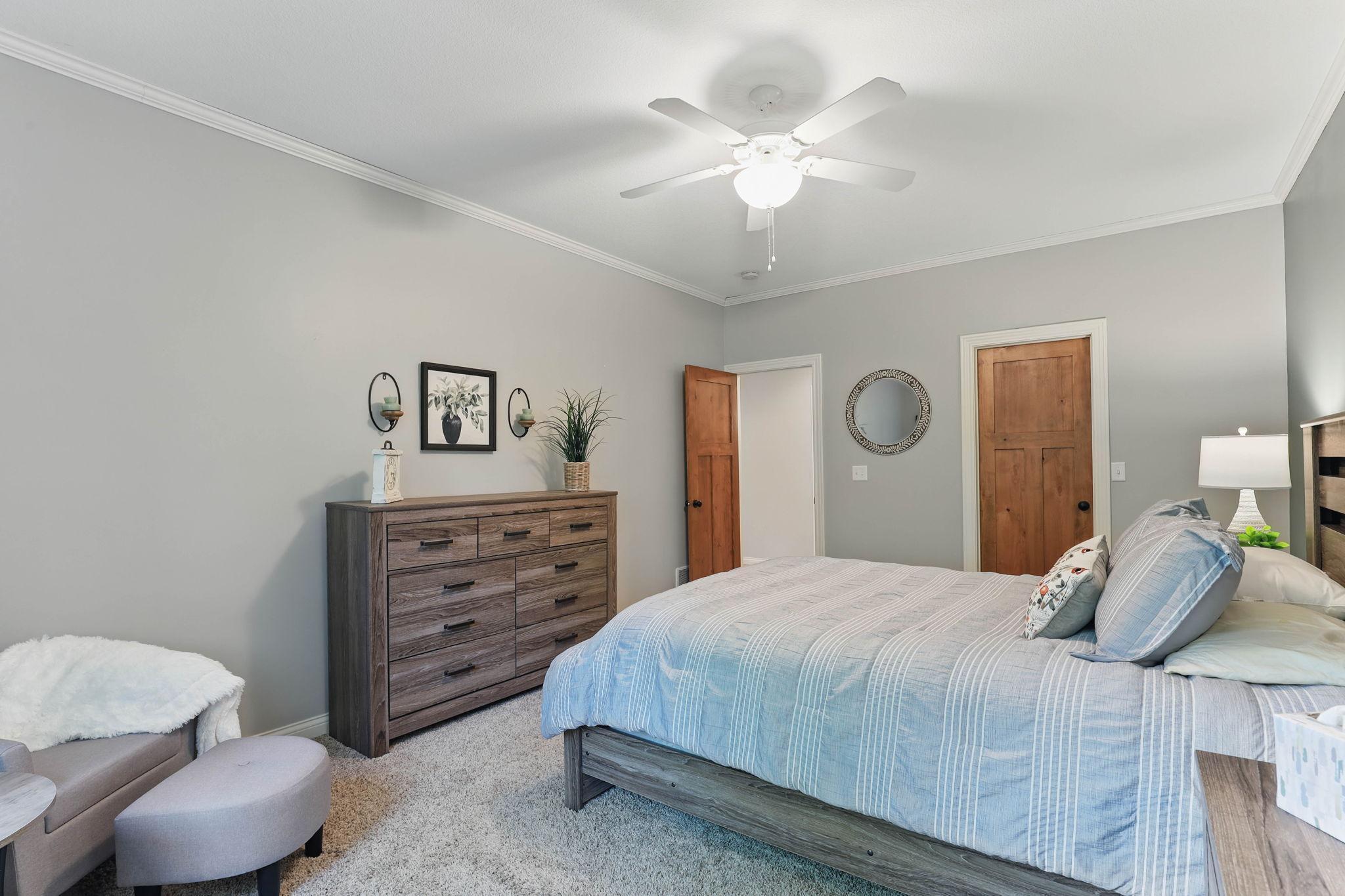 13478 Clearwater Circle