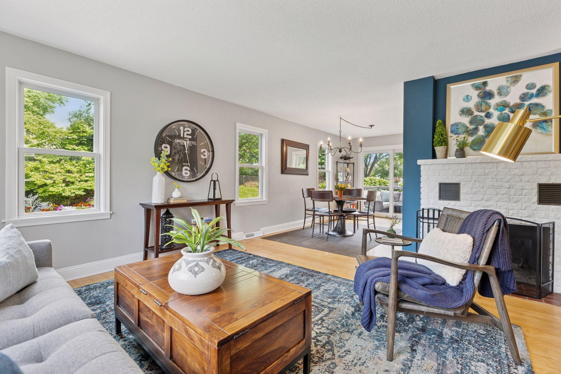 2622 Parkview Boulevard