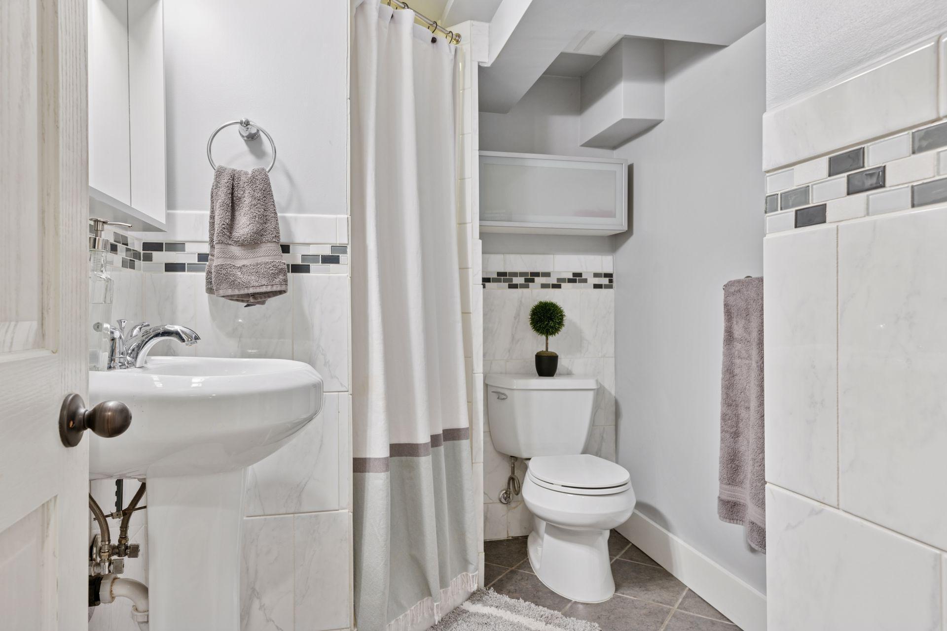 2622 Parkview Boulevard