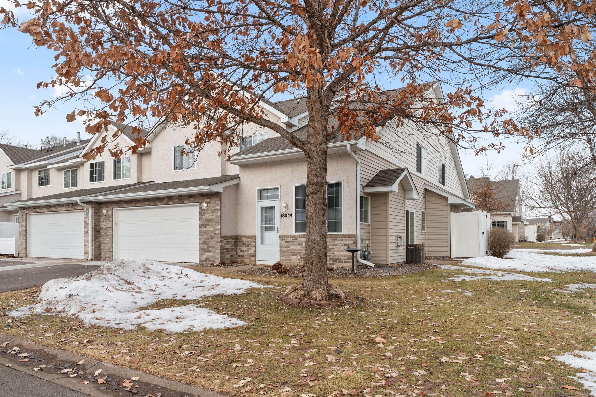 18034 Vance Circle NW