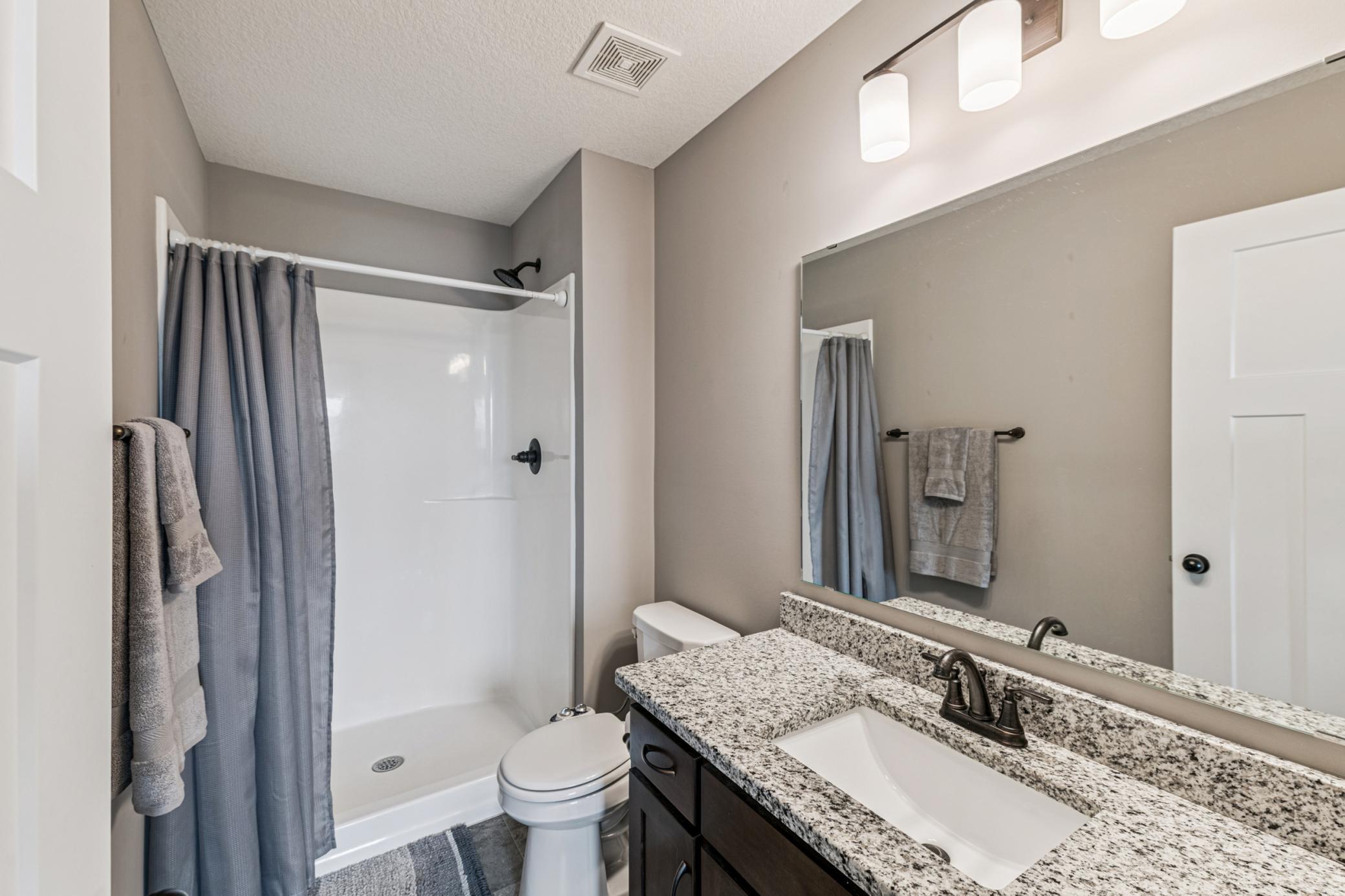 408 Bluebird Drive NW