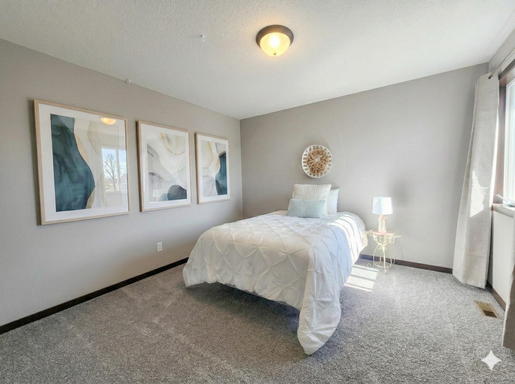 408 Bluebird Drive NW