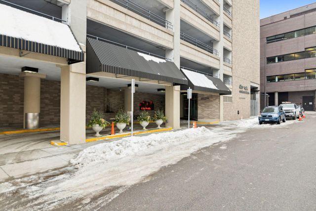 66 9th Street E Unit: 1605