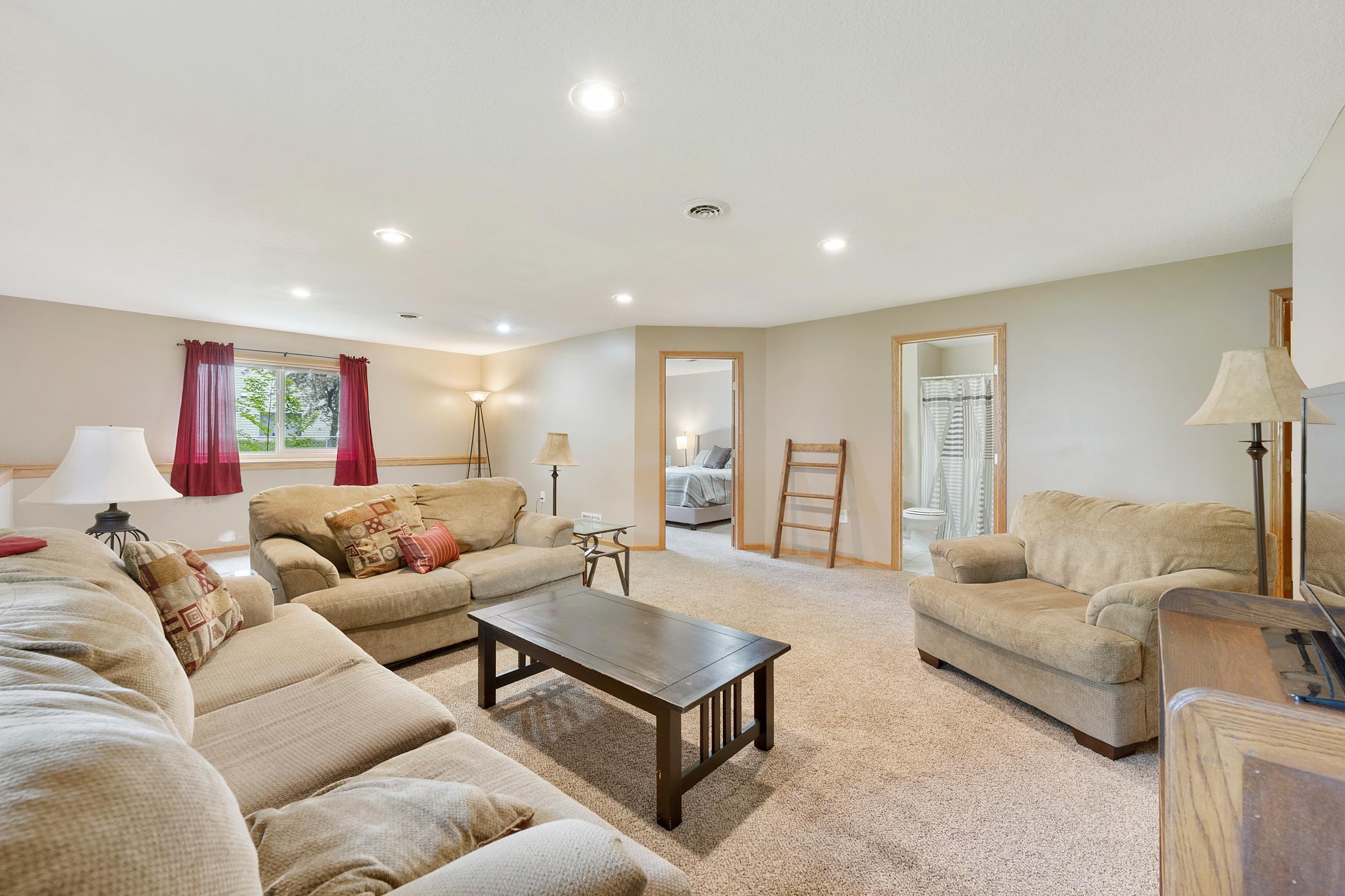 1414 3rd Street S