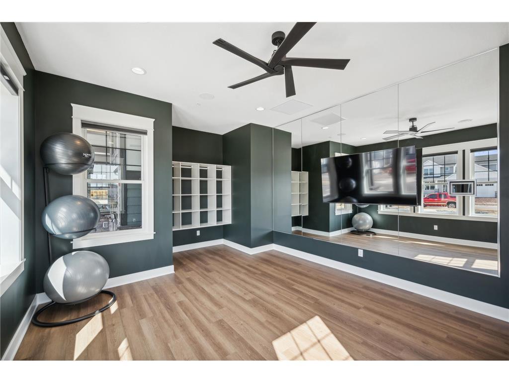 2107 Balsam Way