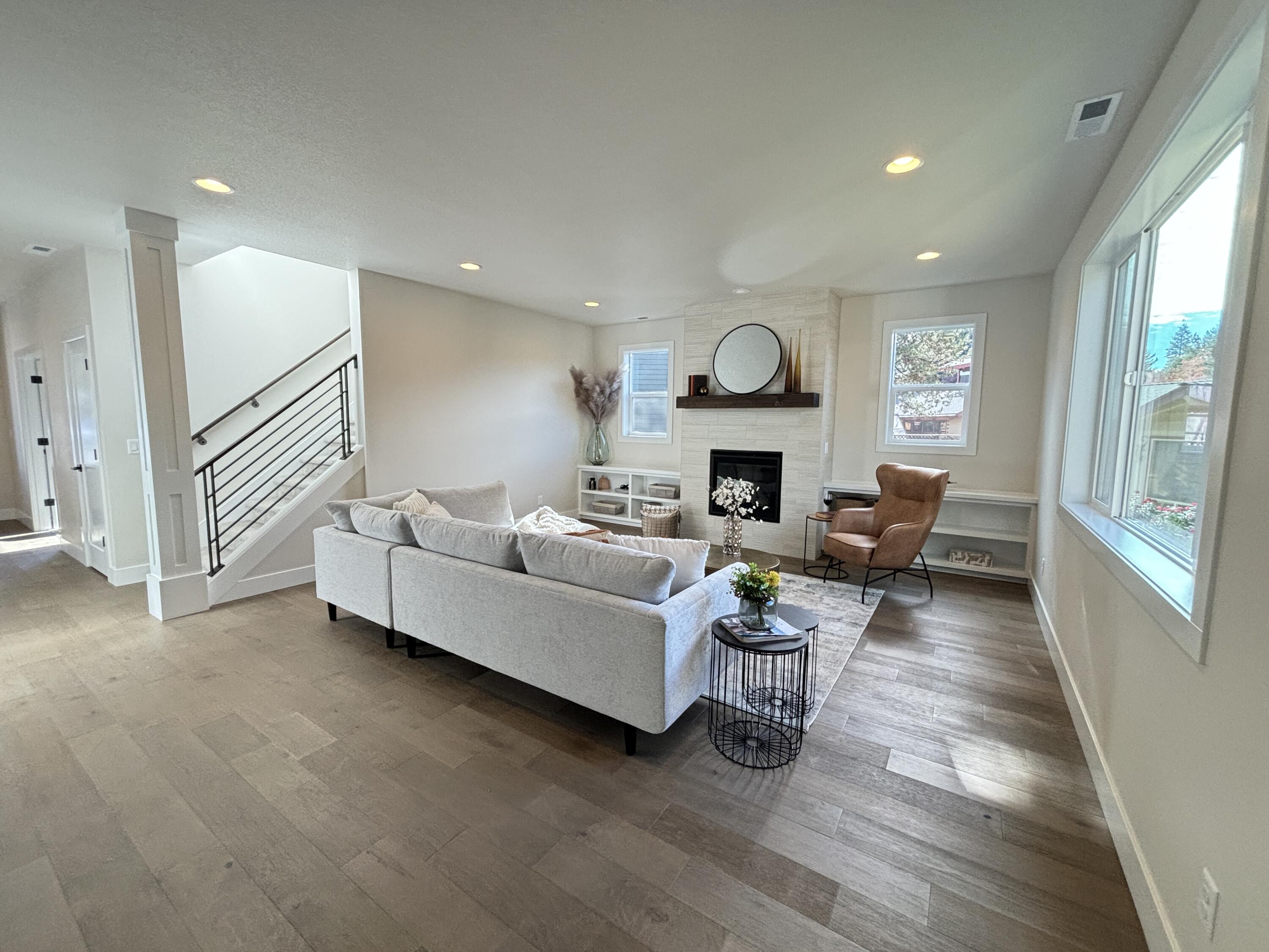 1885 NE Neveah Lane, Lot 5