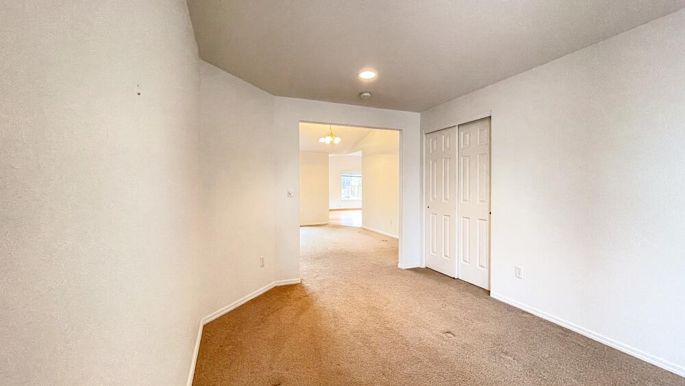 2150 NW Poplar Avenue