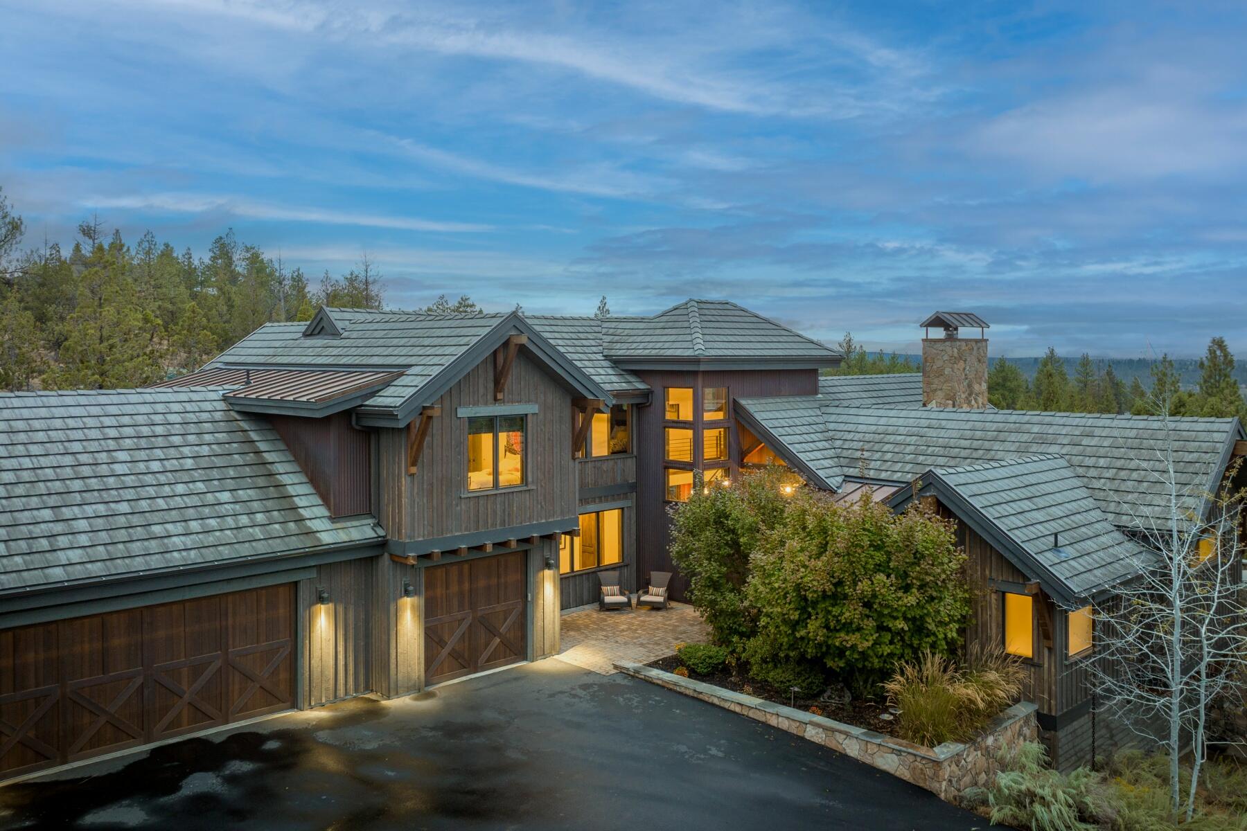 1572 NW Wild Rye Circle