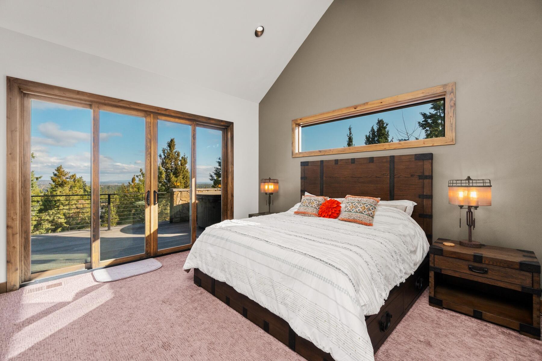 1572 NW Wild Rye Circle