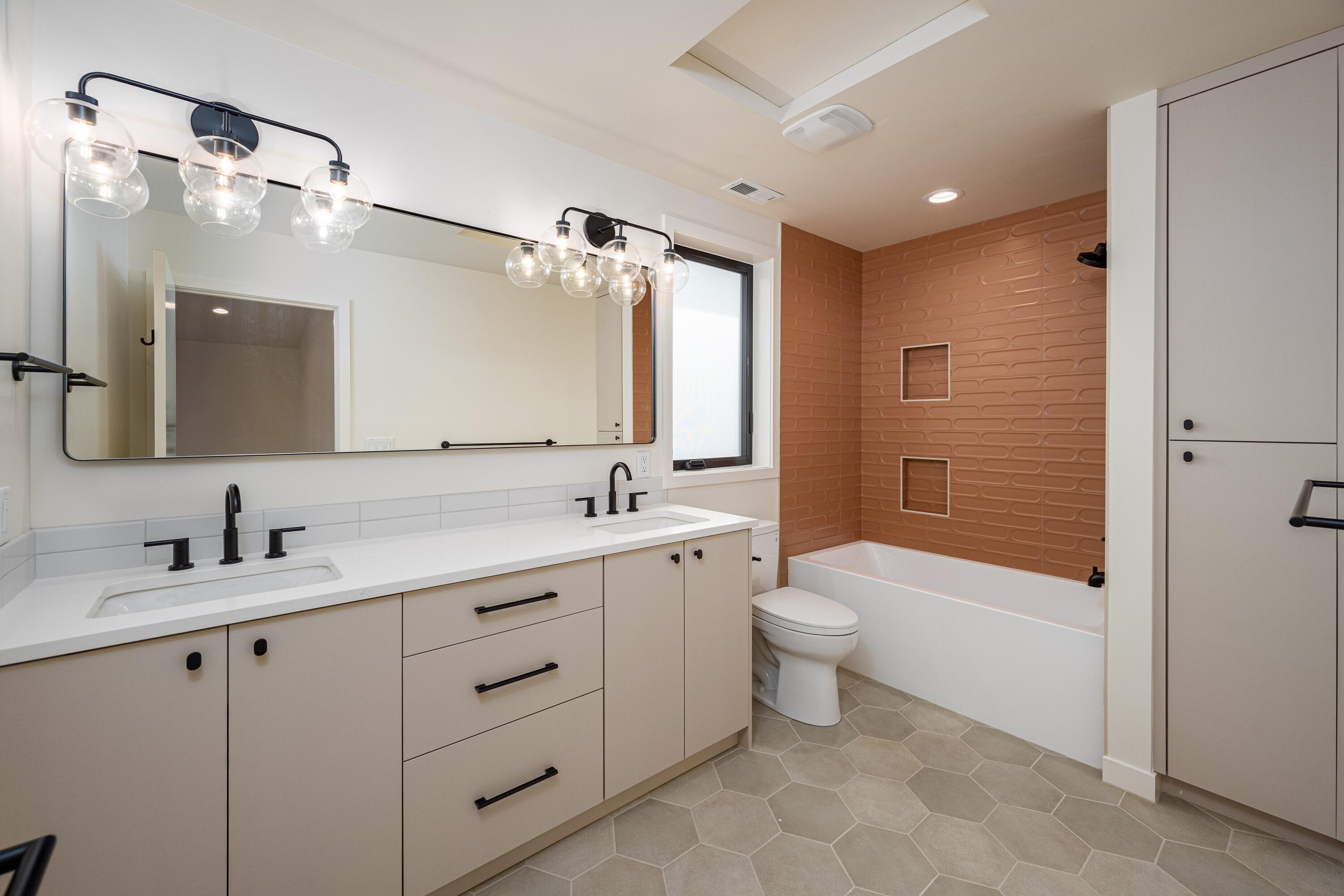 1255 NW Stanhope Way