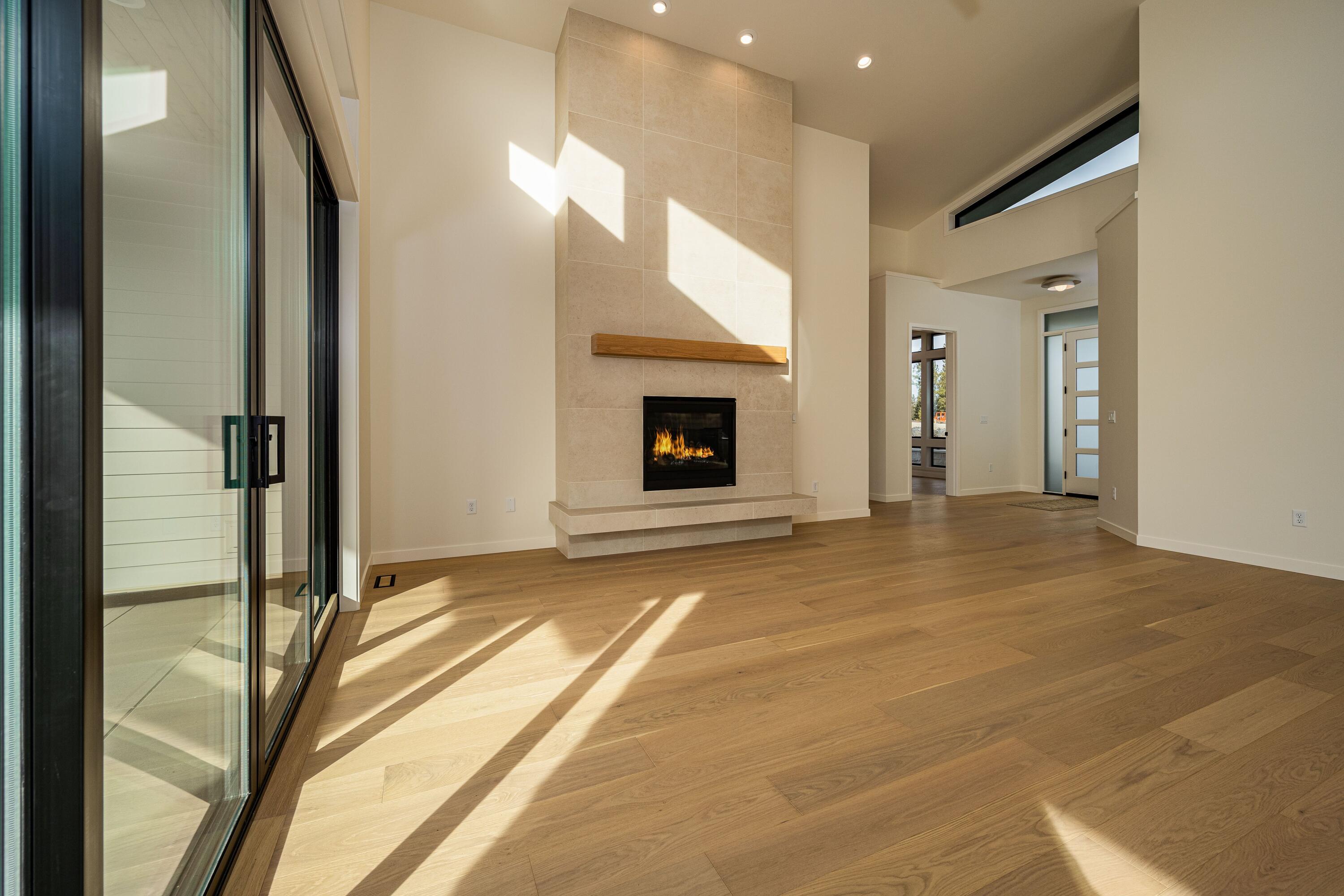 1255 NW Stanhope Way