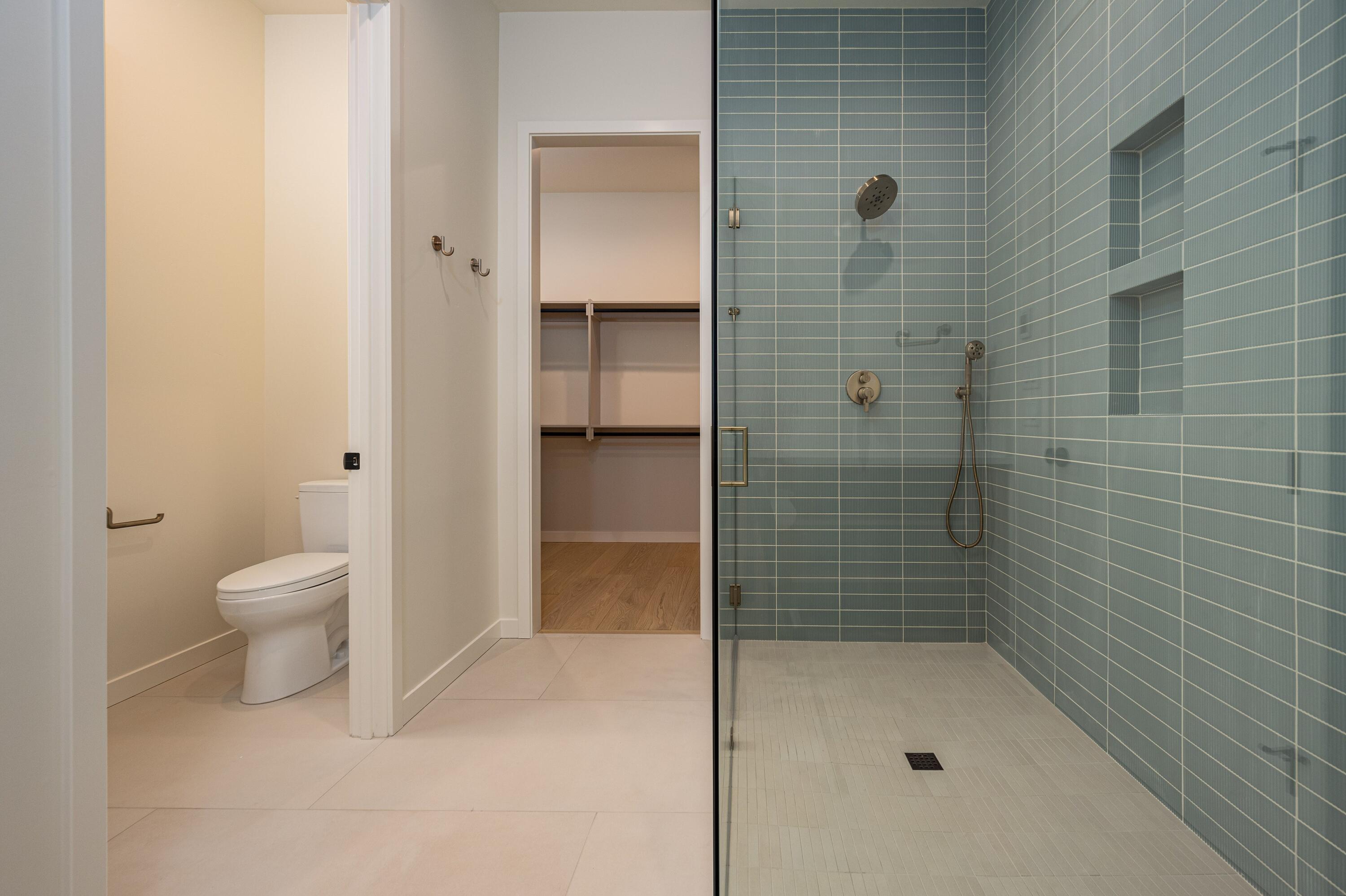 1255 NW Stanhope Way