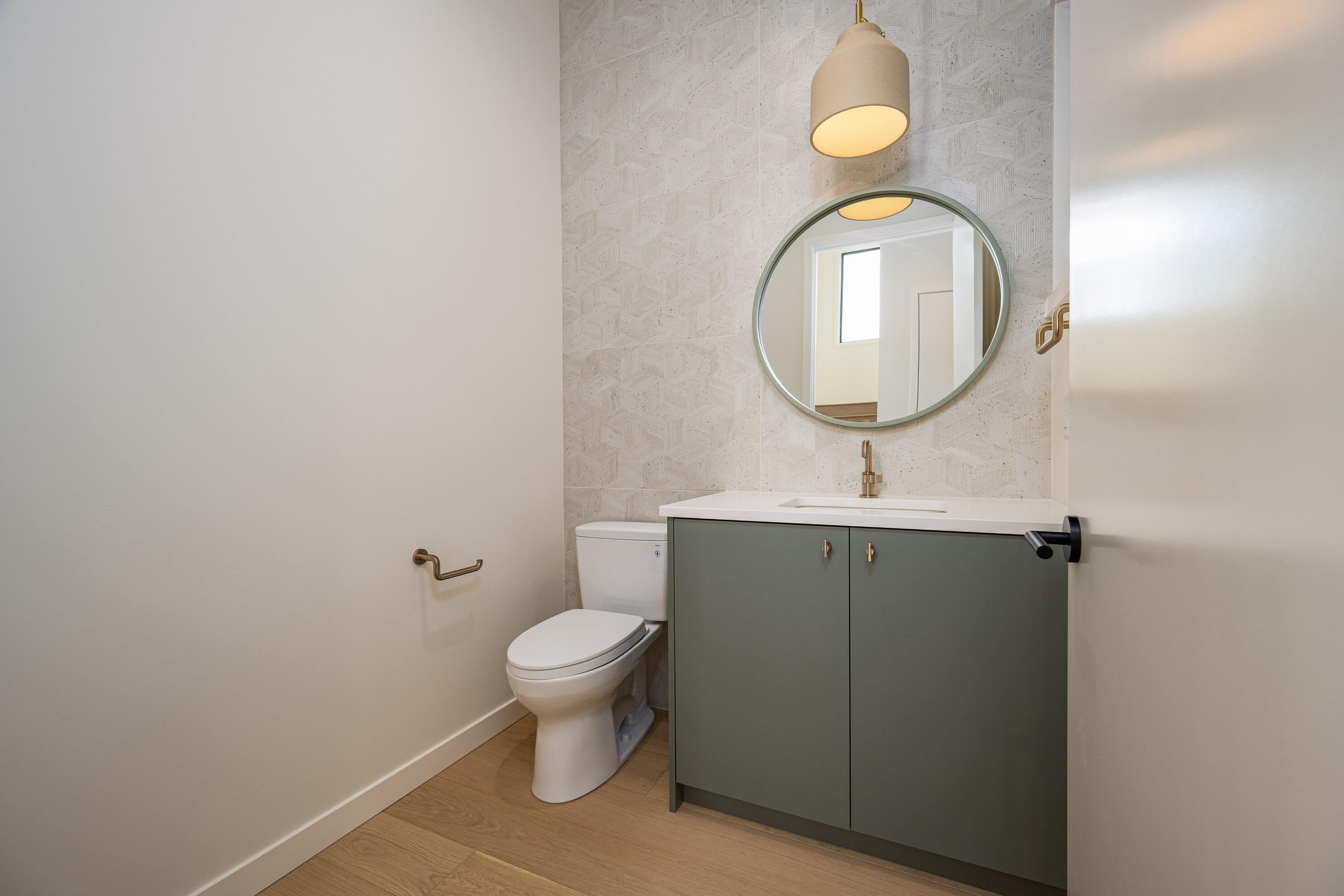 1255 NW Stanhope Way