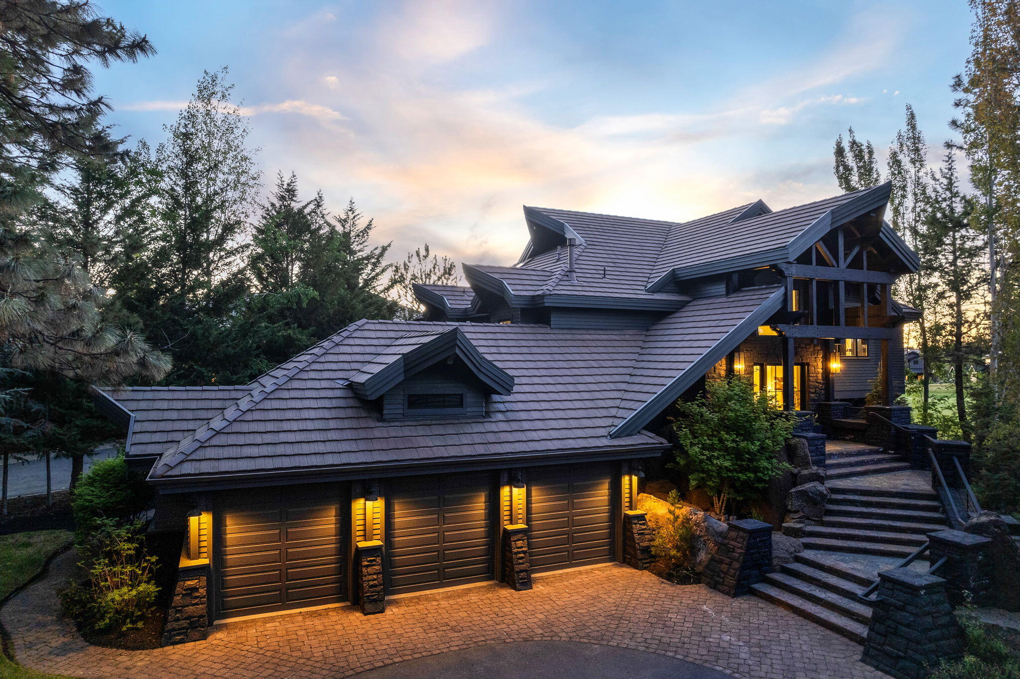 19239 Green Lakes Loop