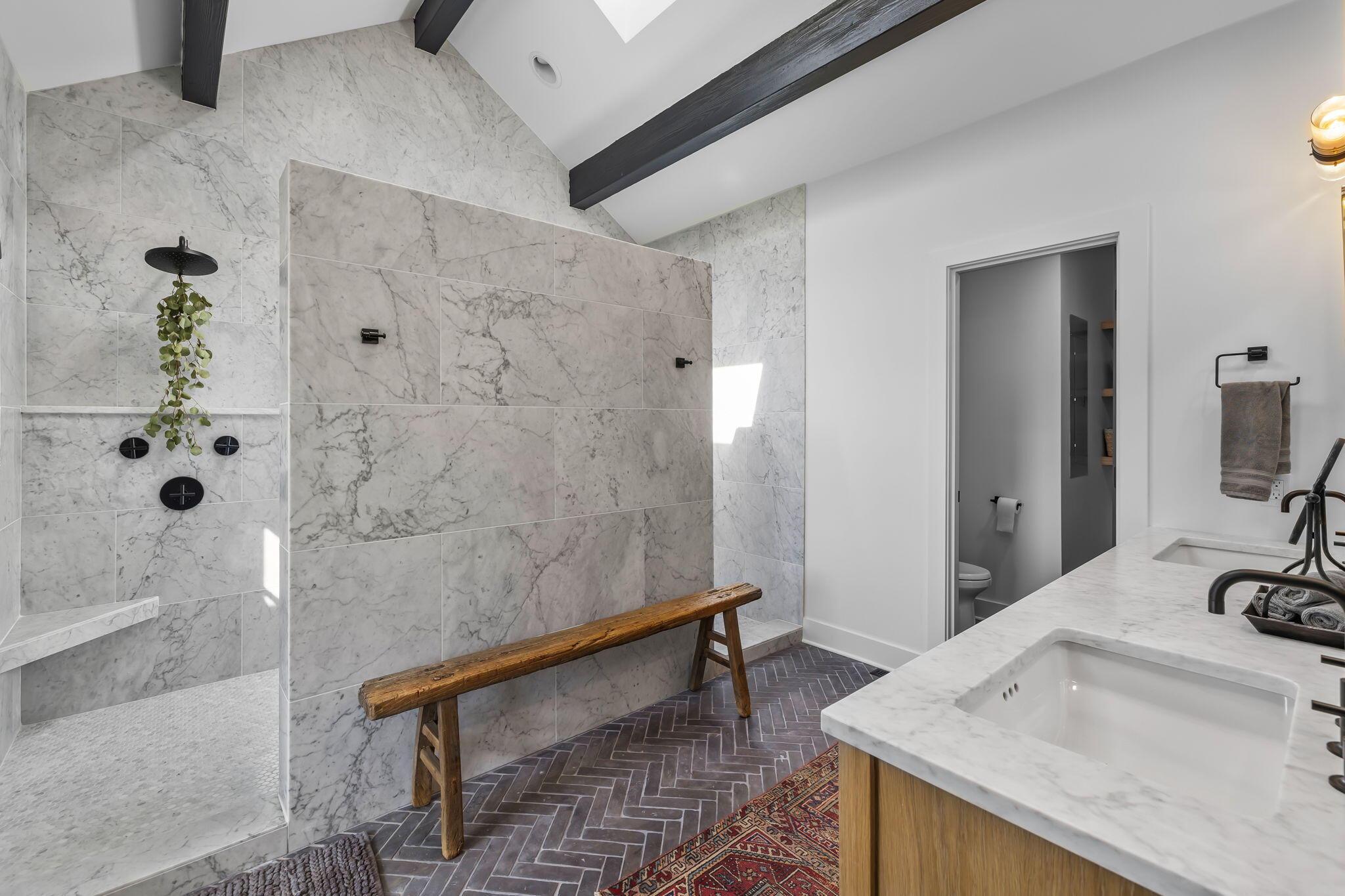 19239 Green Lakes Loop