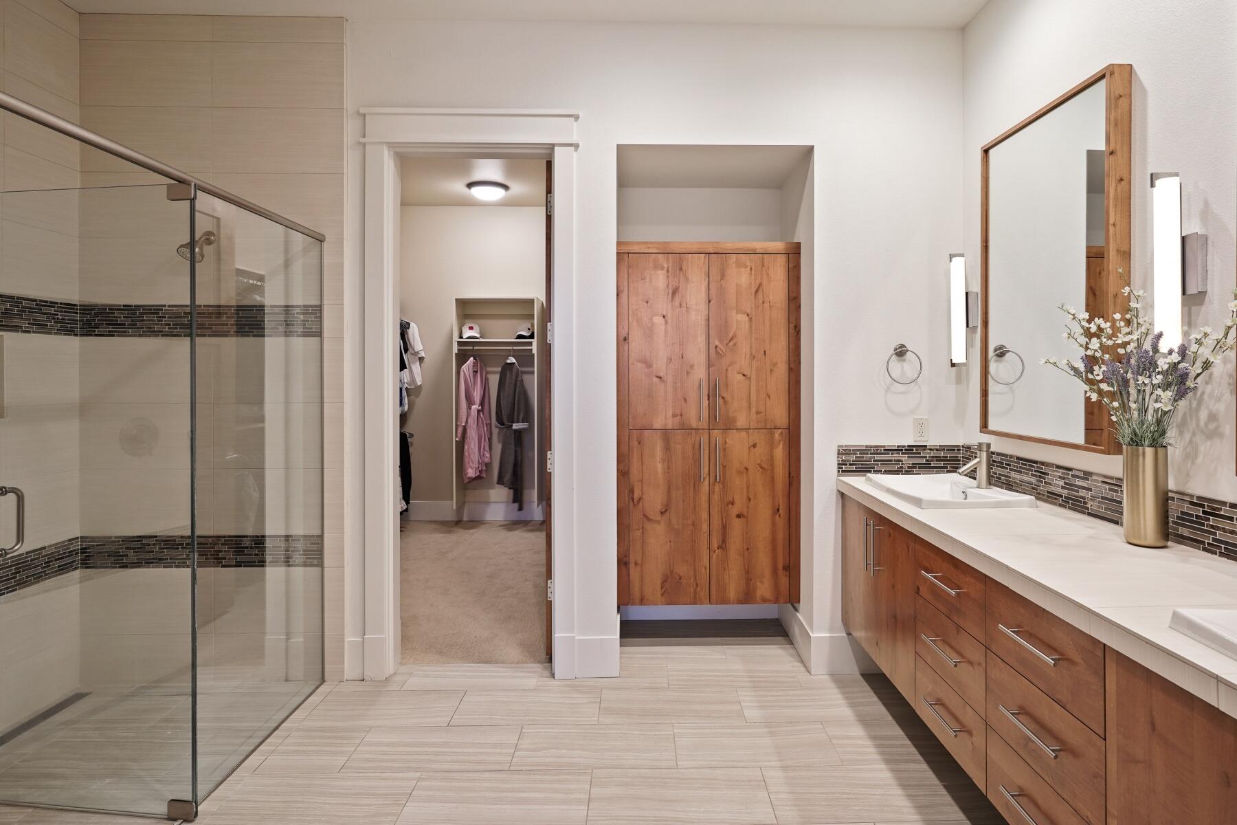 61353 Triple Knot Road