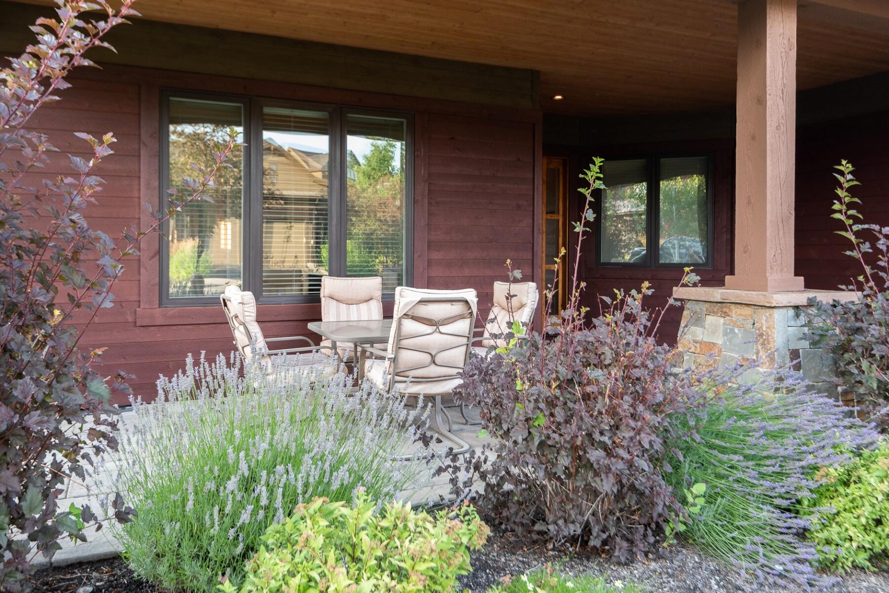 61353 Triple Knot Road