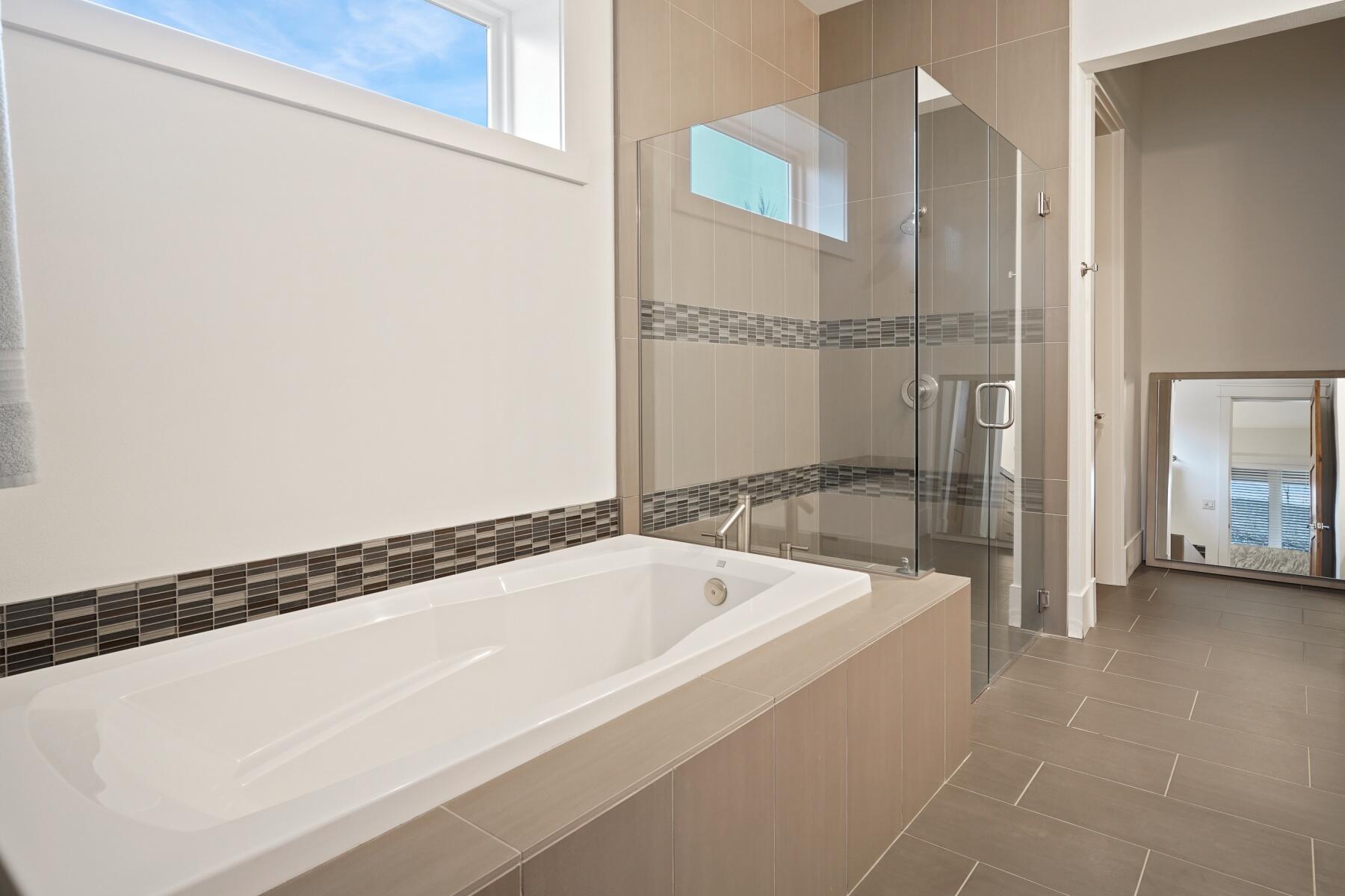 61353 Triple Knot Road