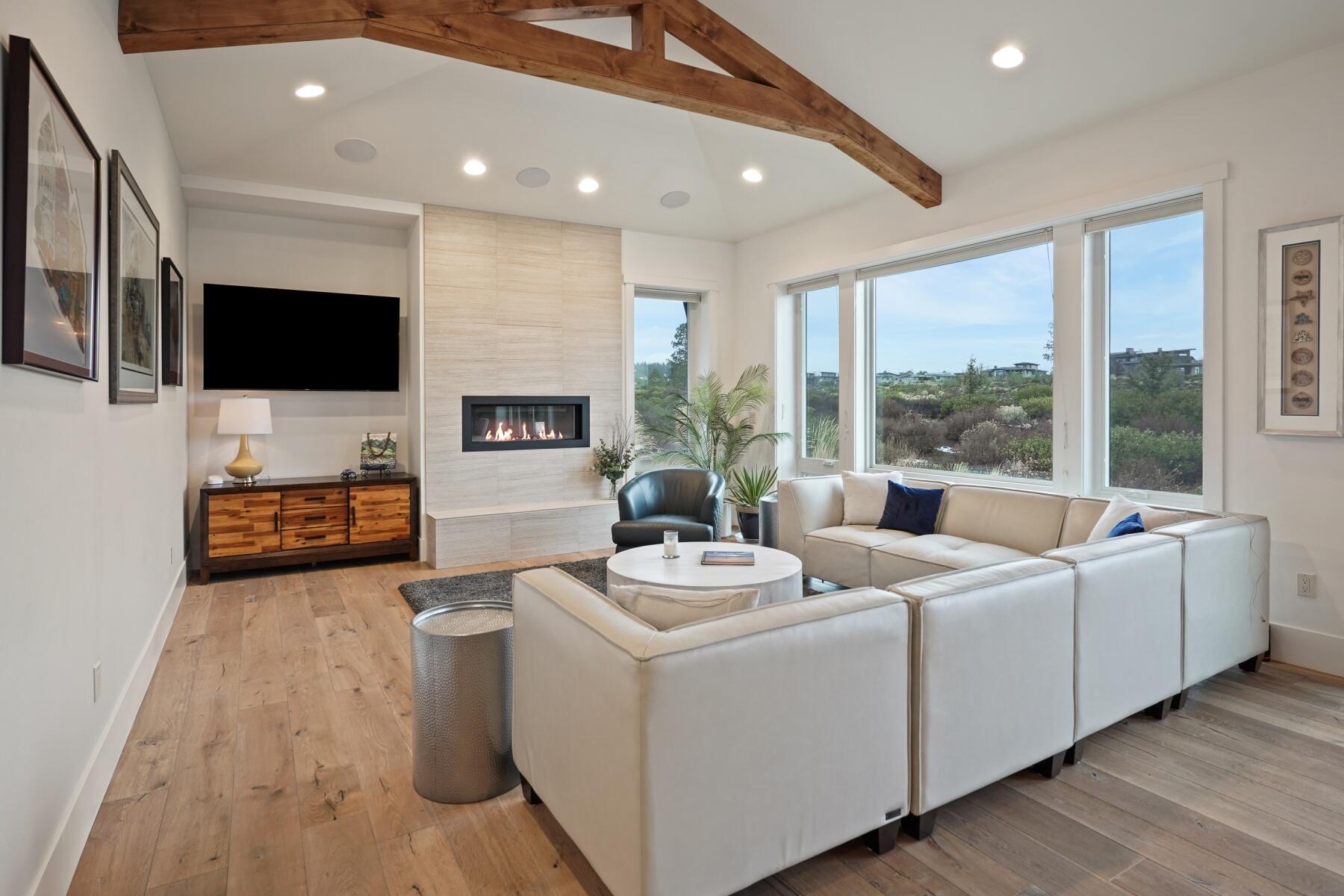 61353 Triple Knot Road