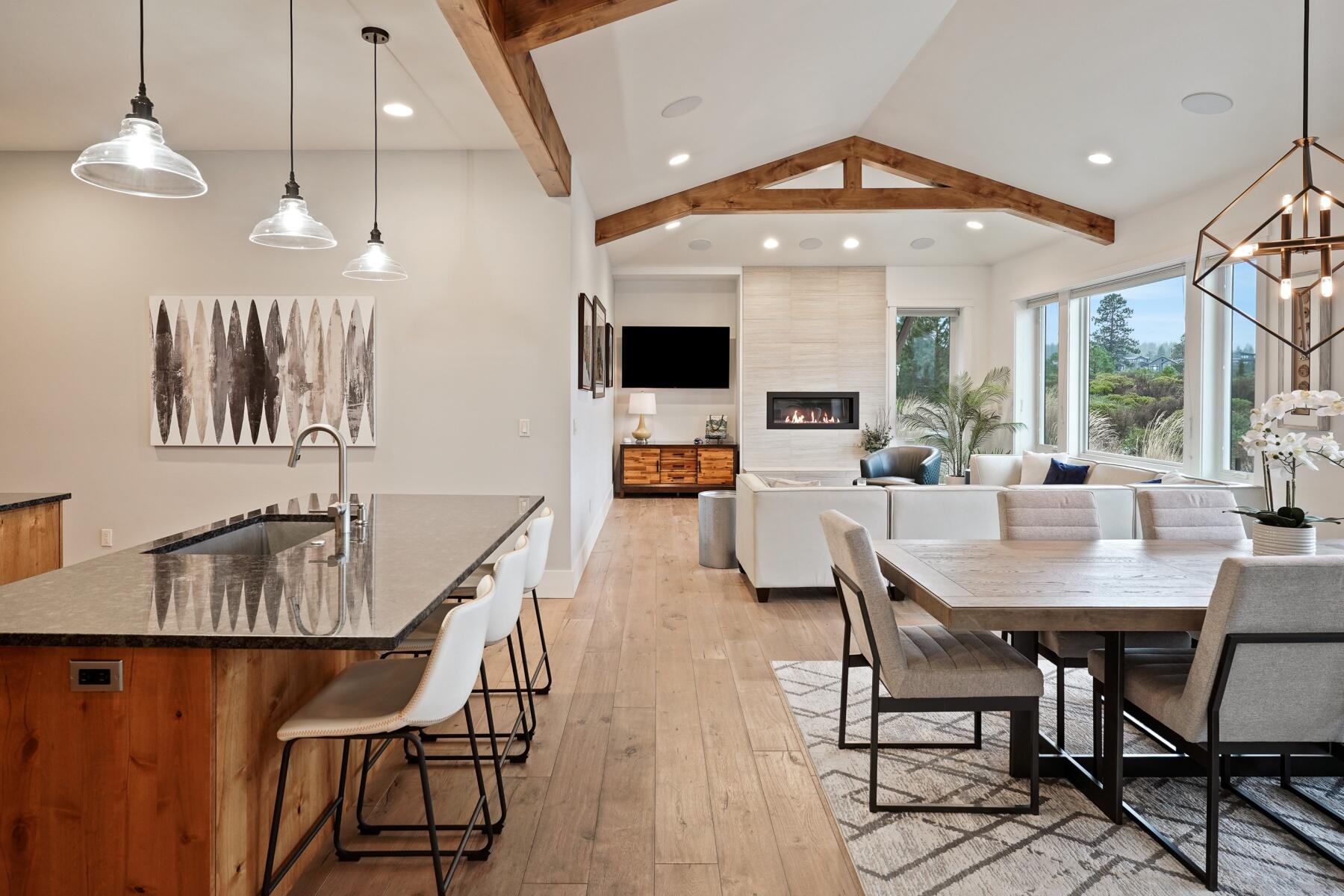 61353 Triple Knot Road