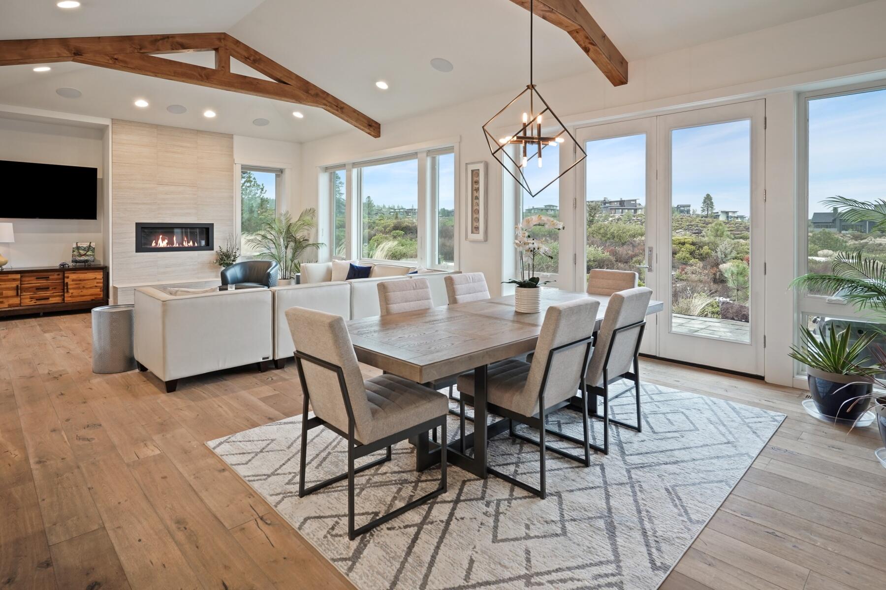 61353 Triple Knot Road