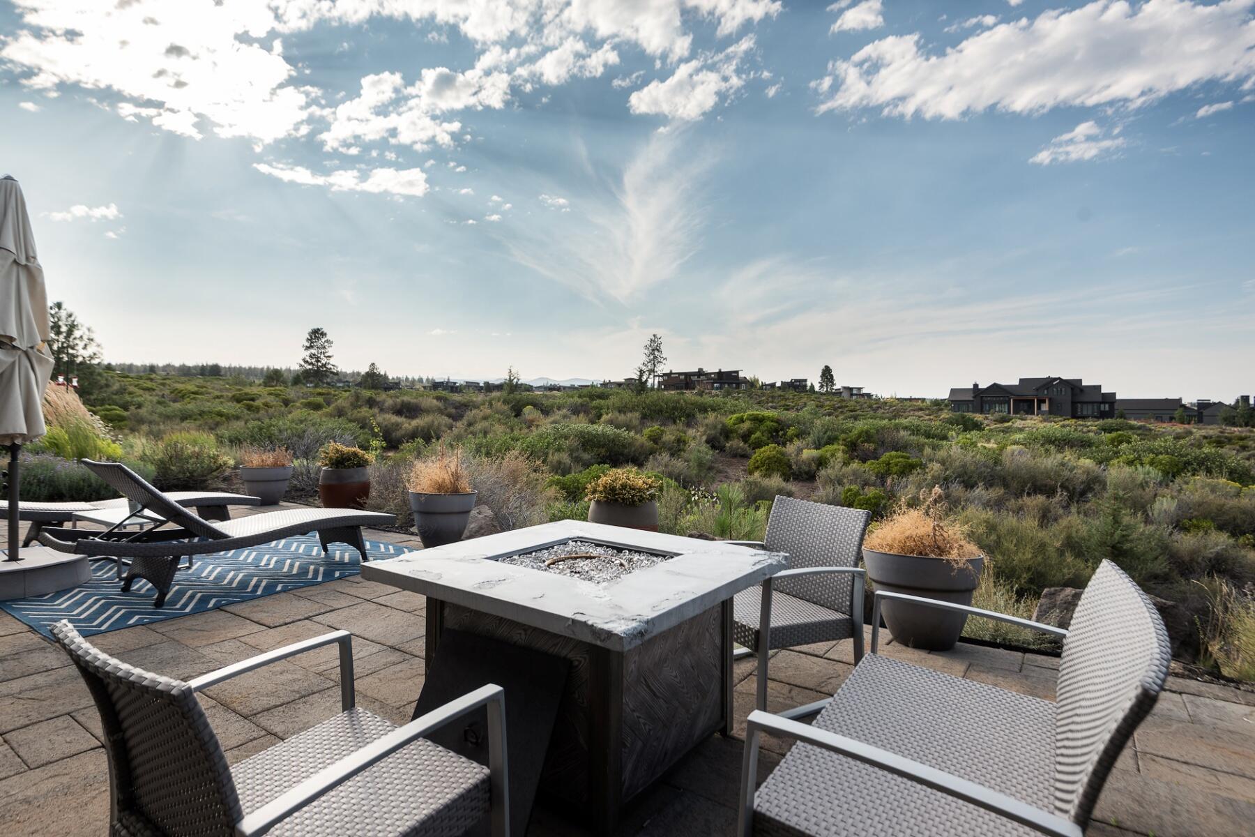 61353 Triple Knot Road