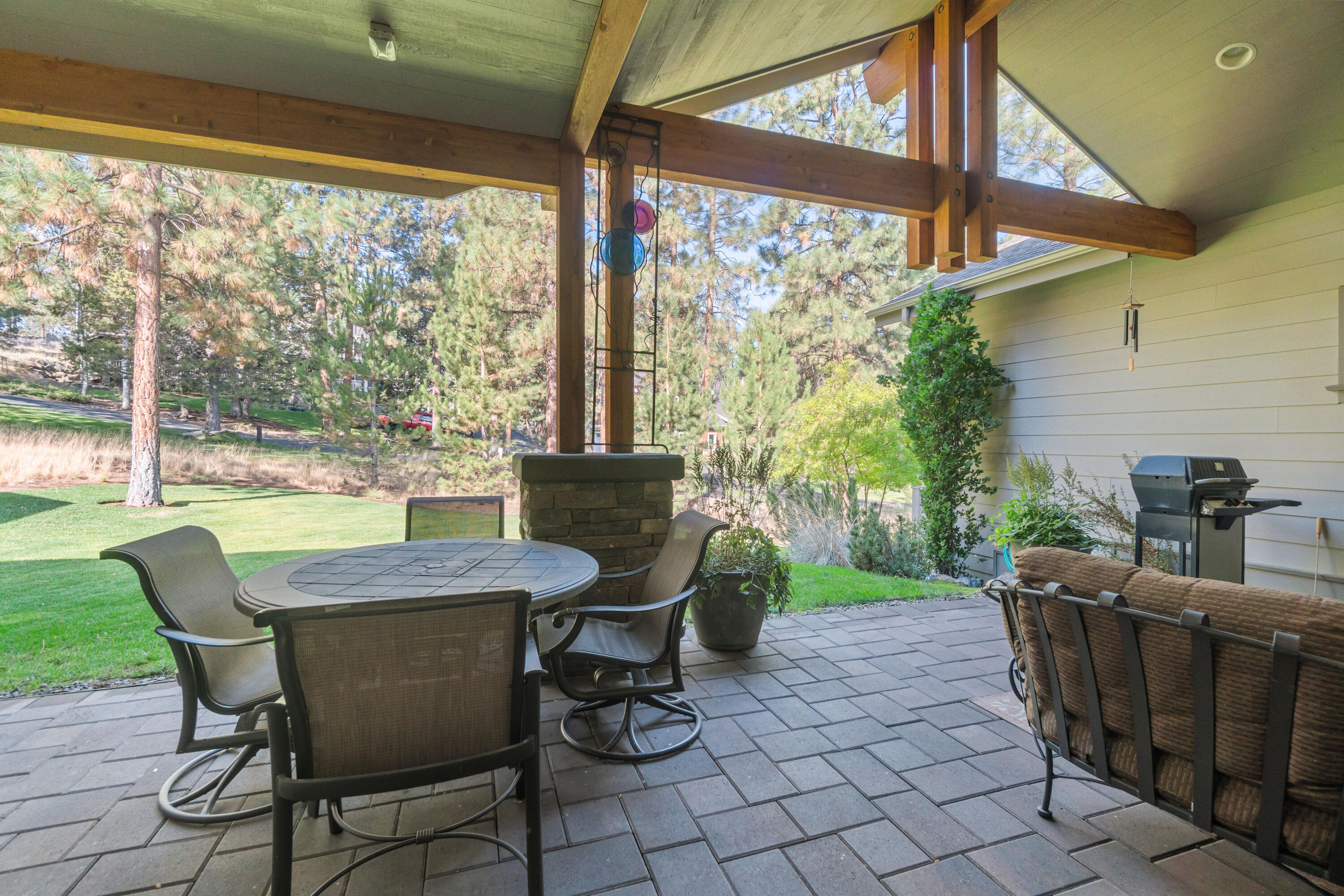 2681 NW Champion Circle