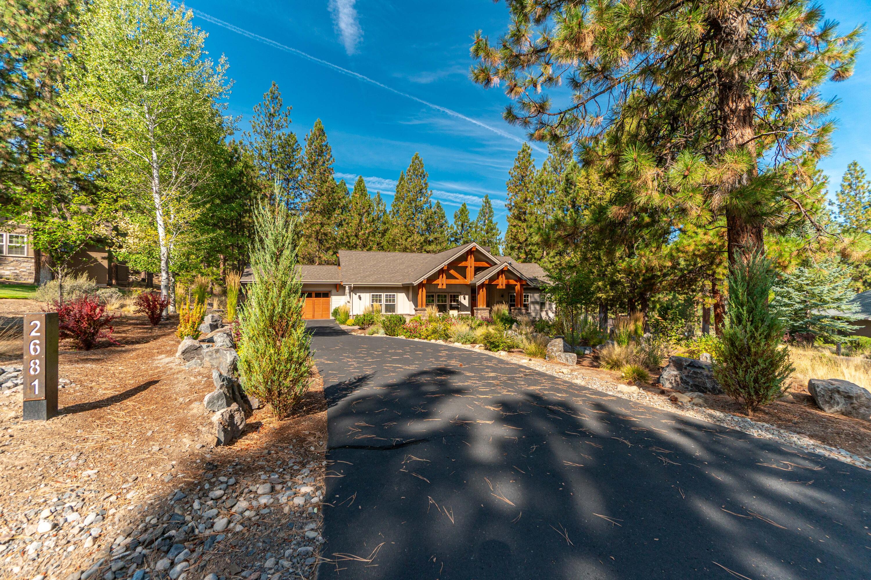 2681 NW Champion Circle