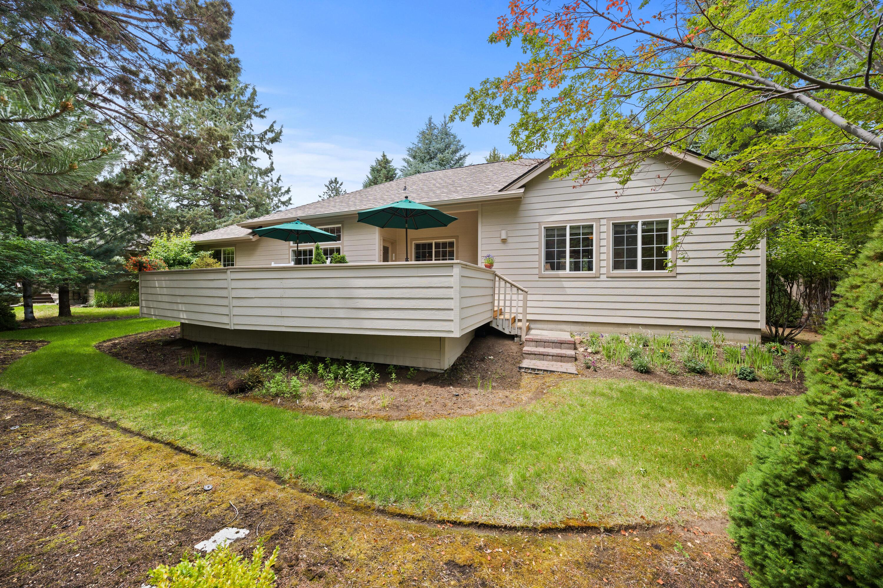 2697 NW Whitworth Way