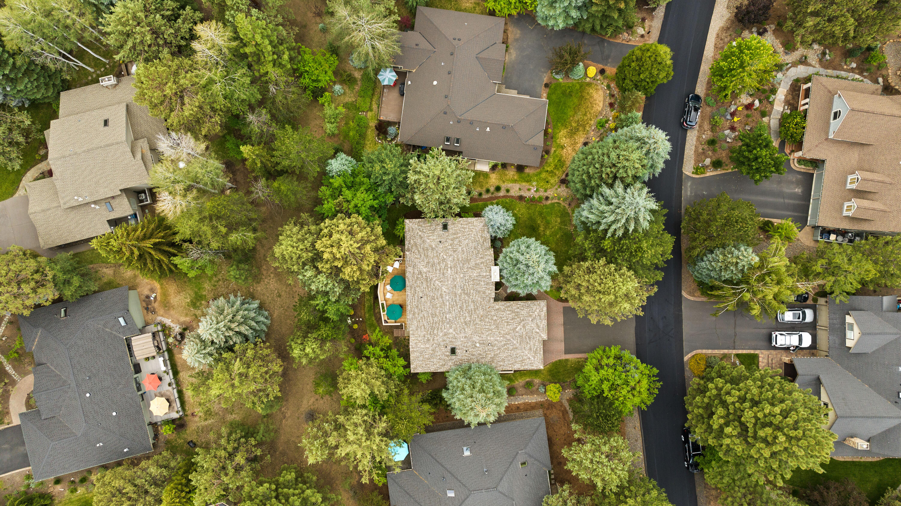 2697 NW Whitworth Way