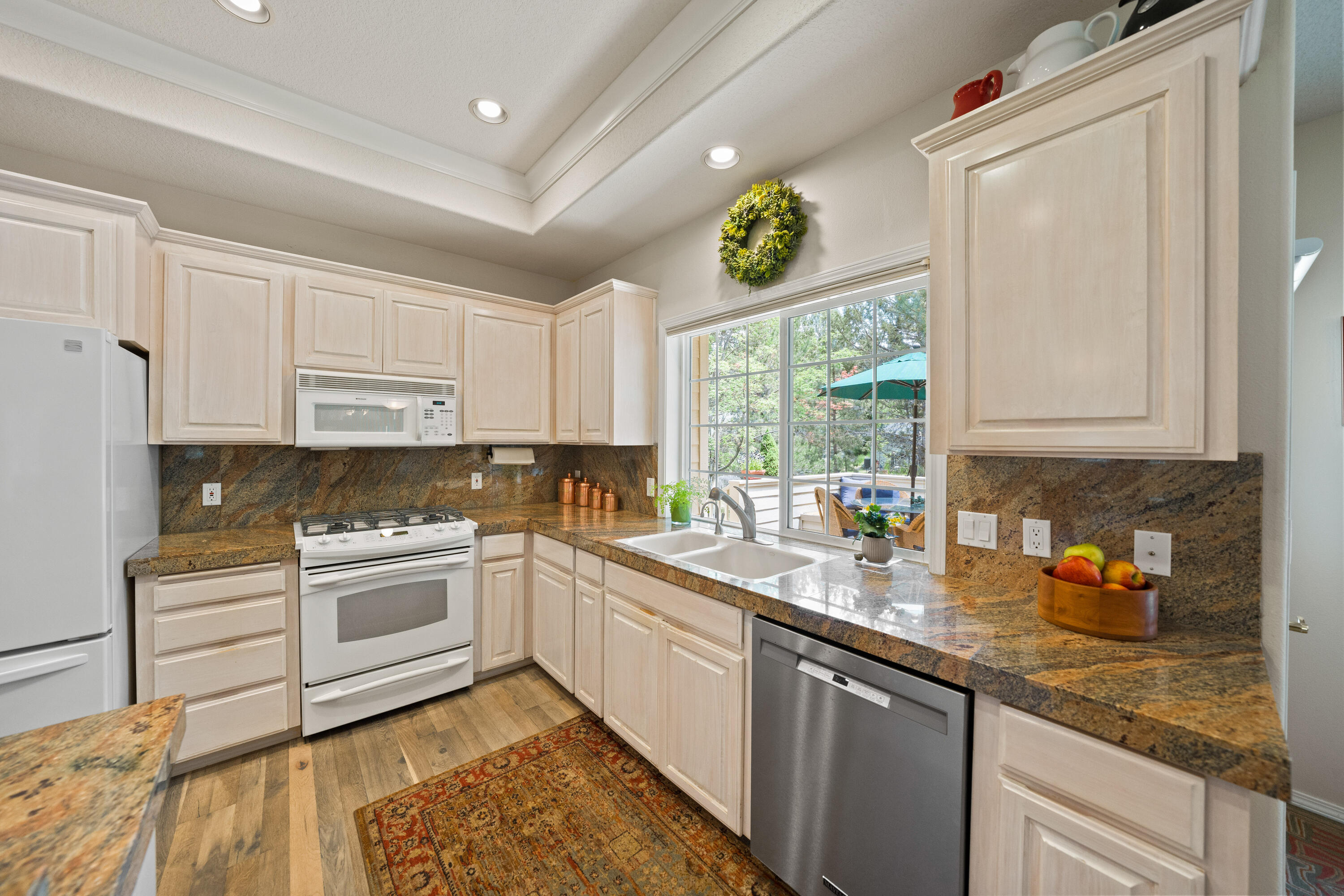 2697 NW Whitworth Way