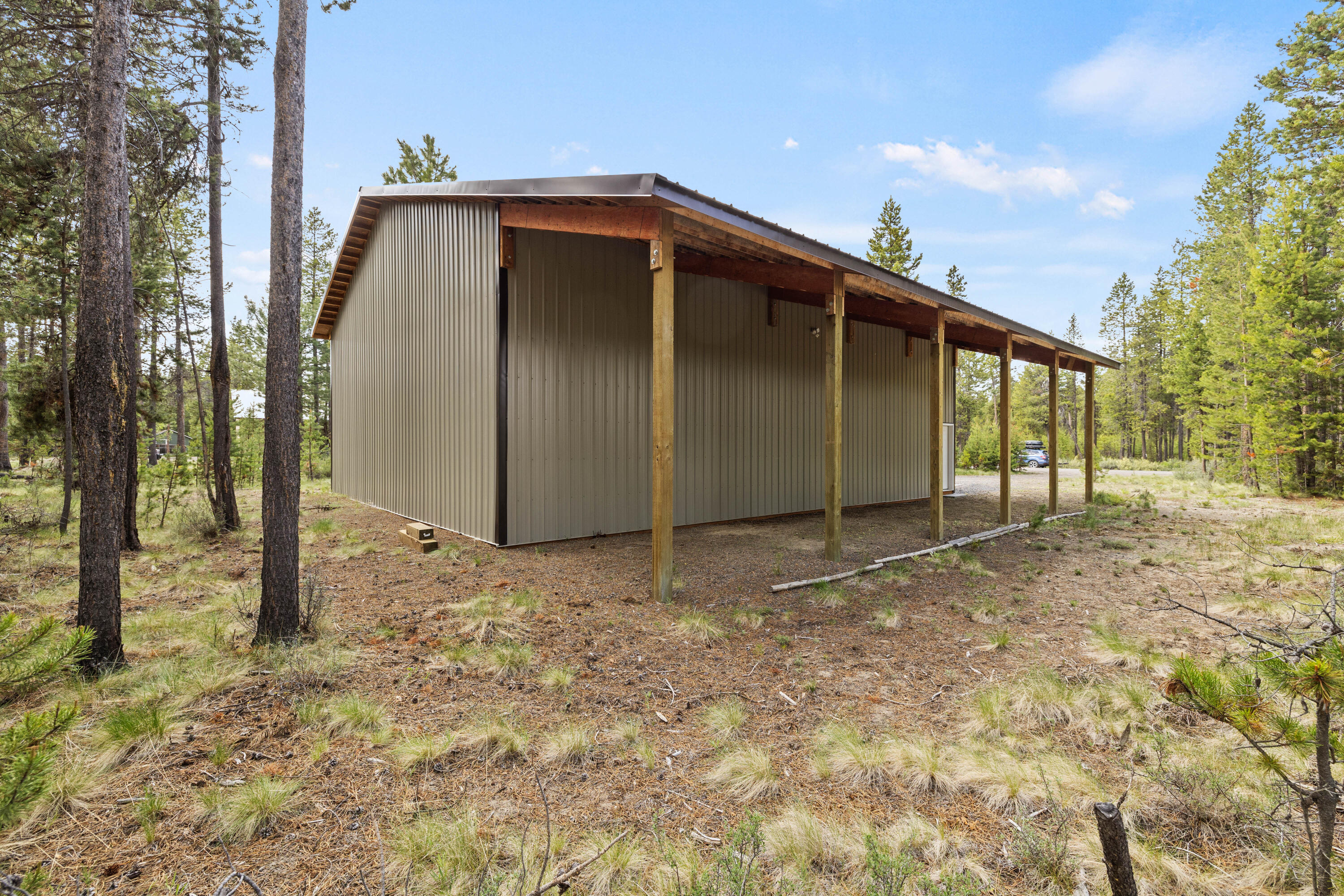 17049 Laguna Road