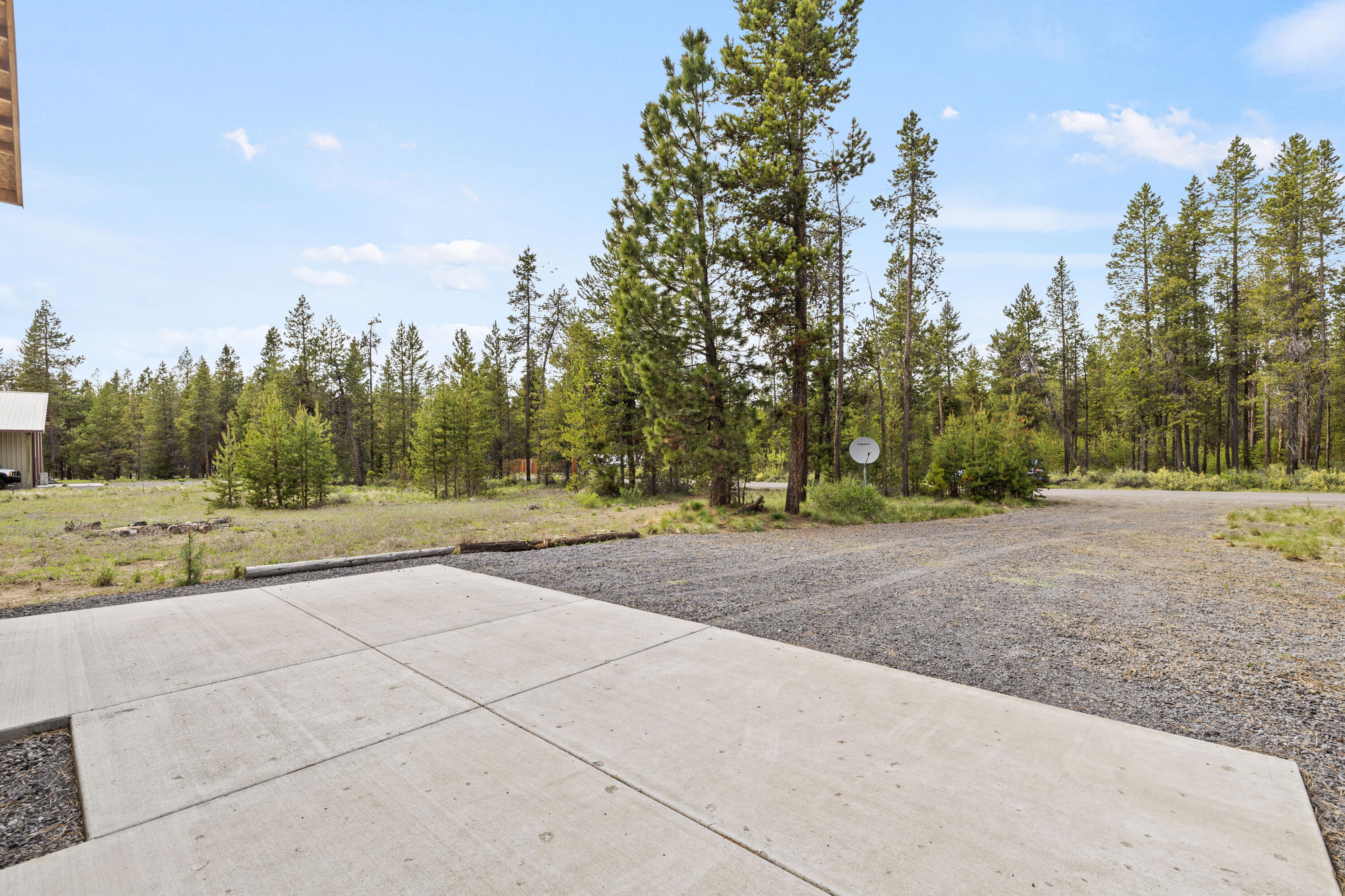 17049 Laguna Road