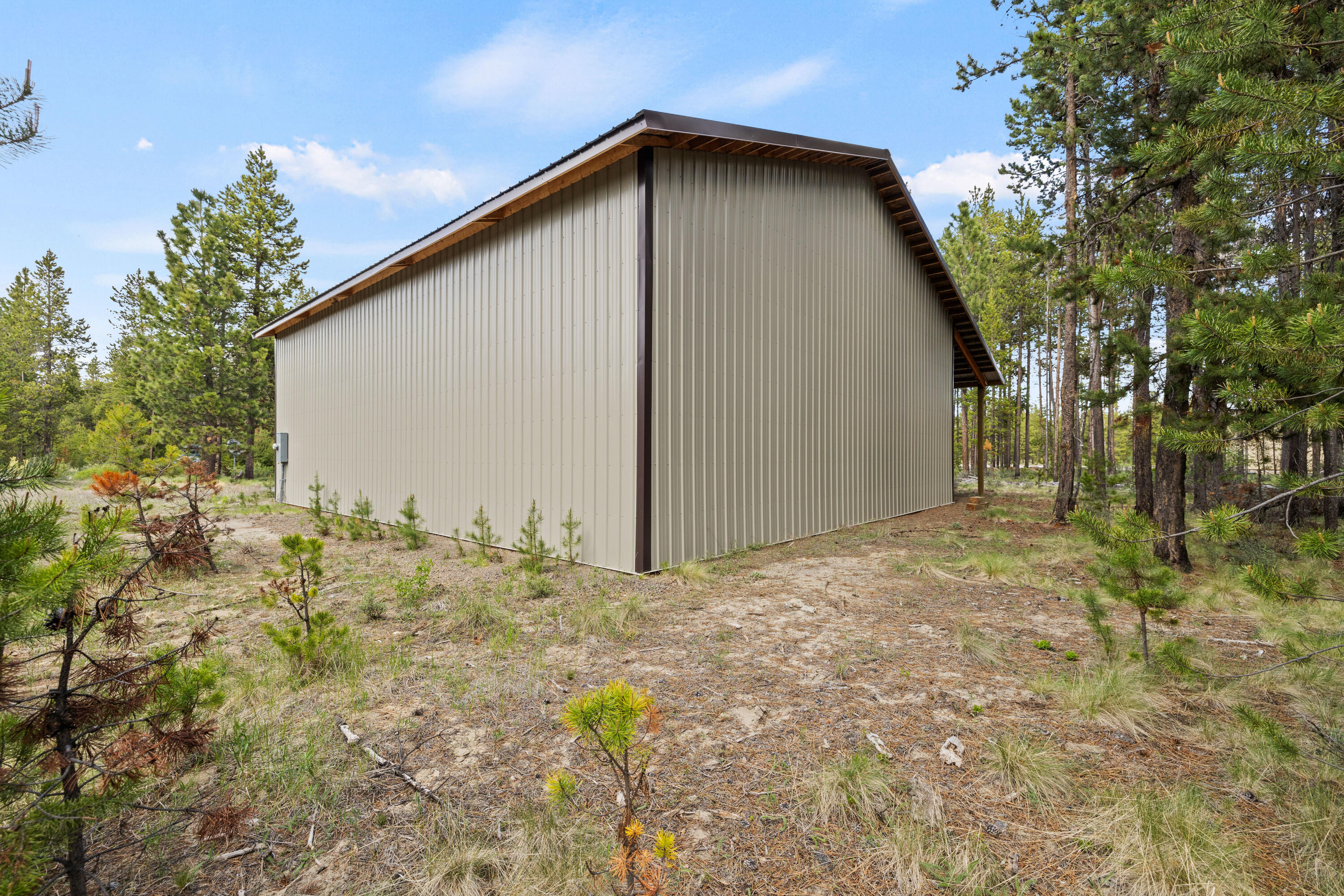 17049 Laguna Road