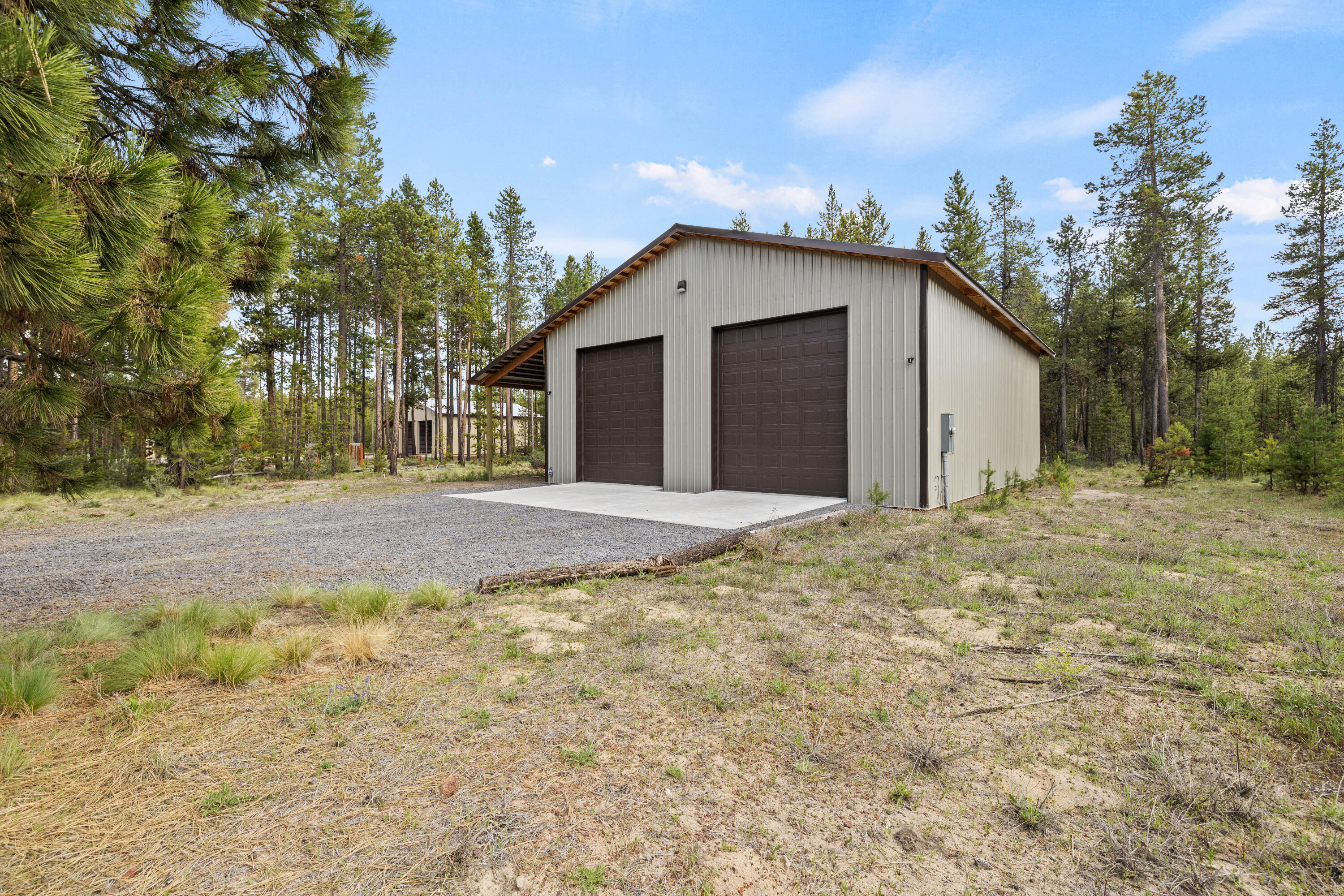 17049 Laguna Road