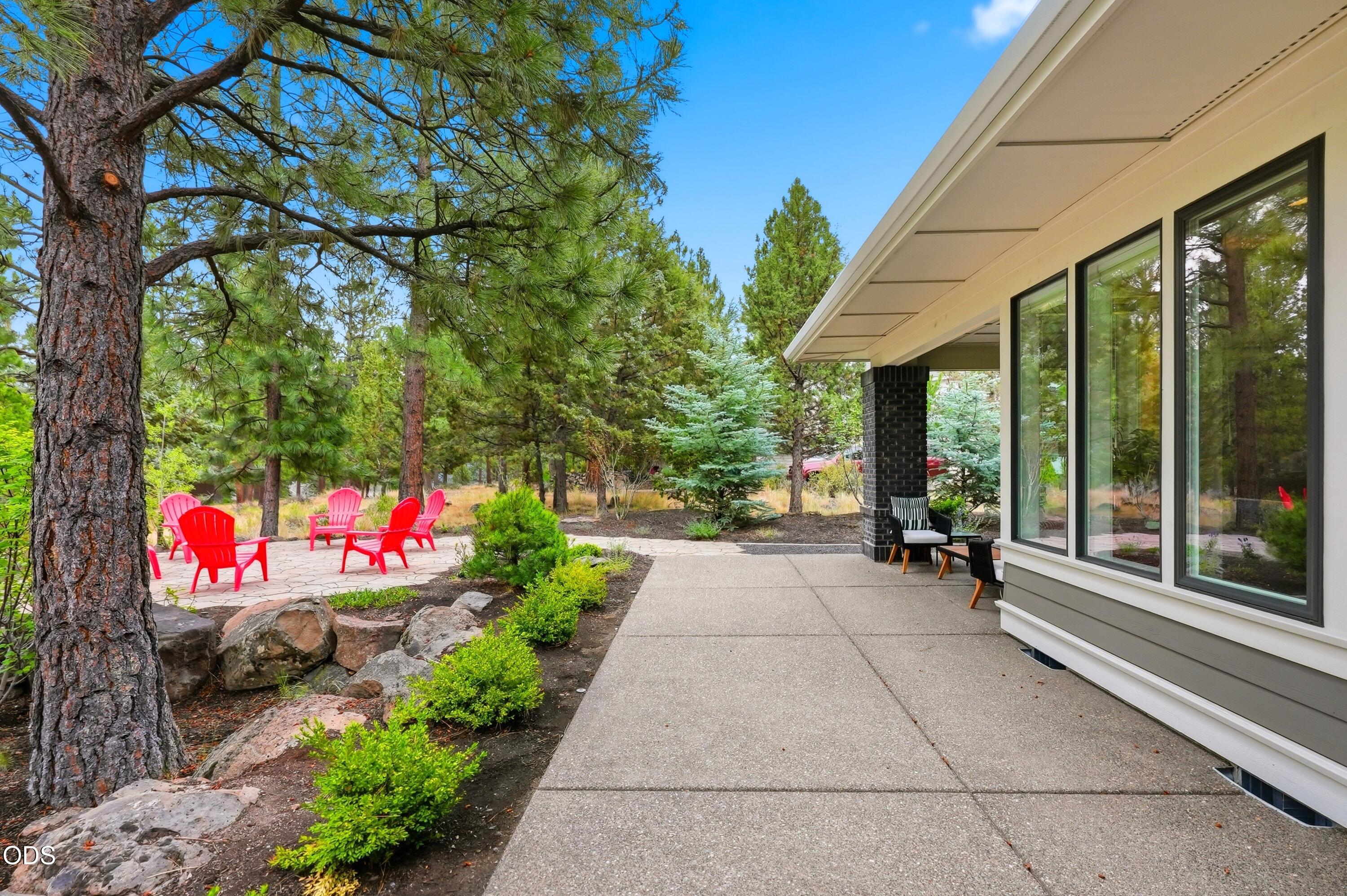 2966 NW Meldrum Court