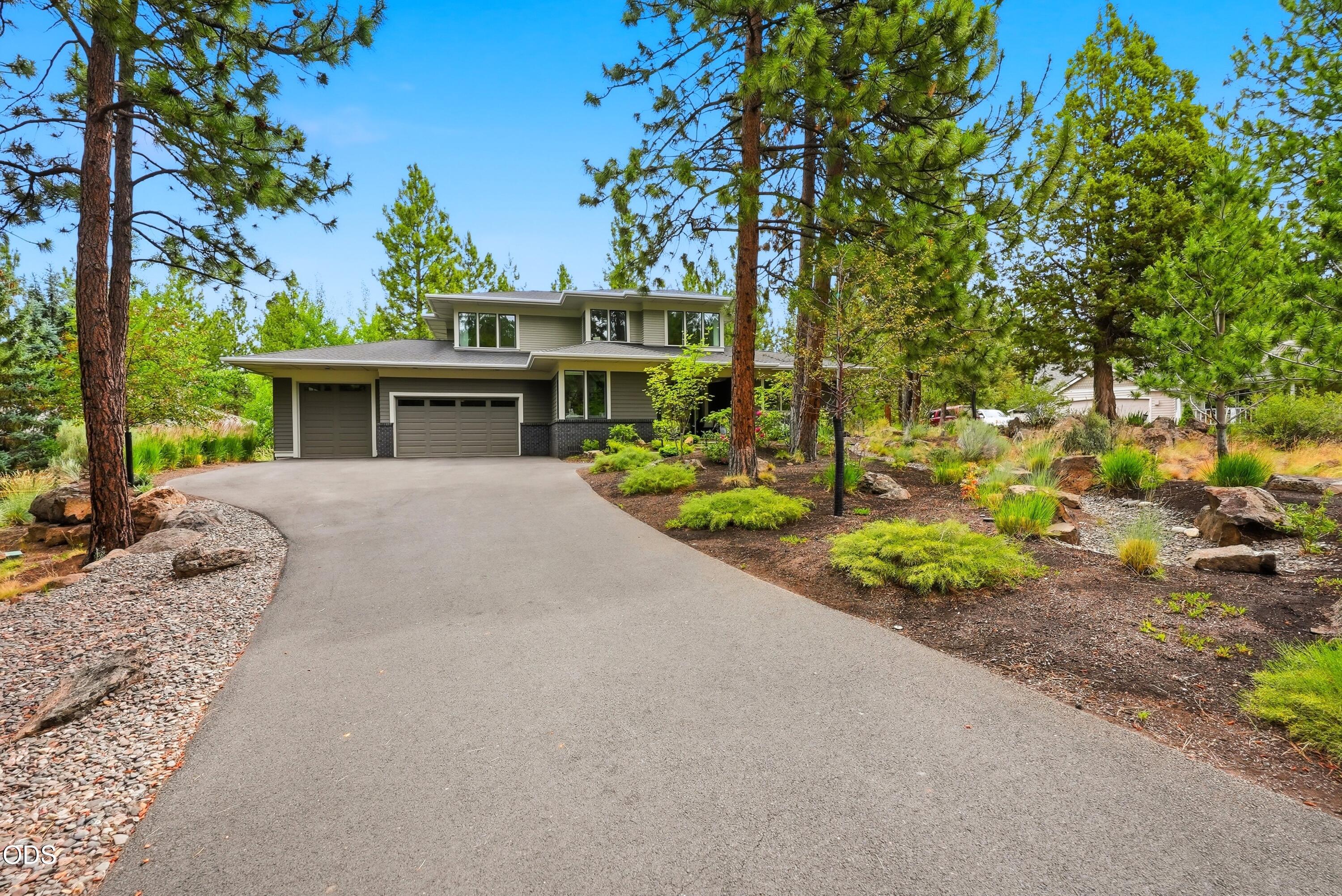 2966 NW Meldrum Court