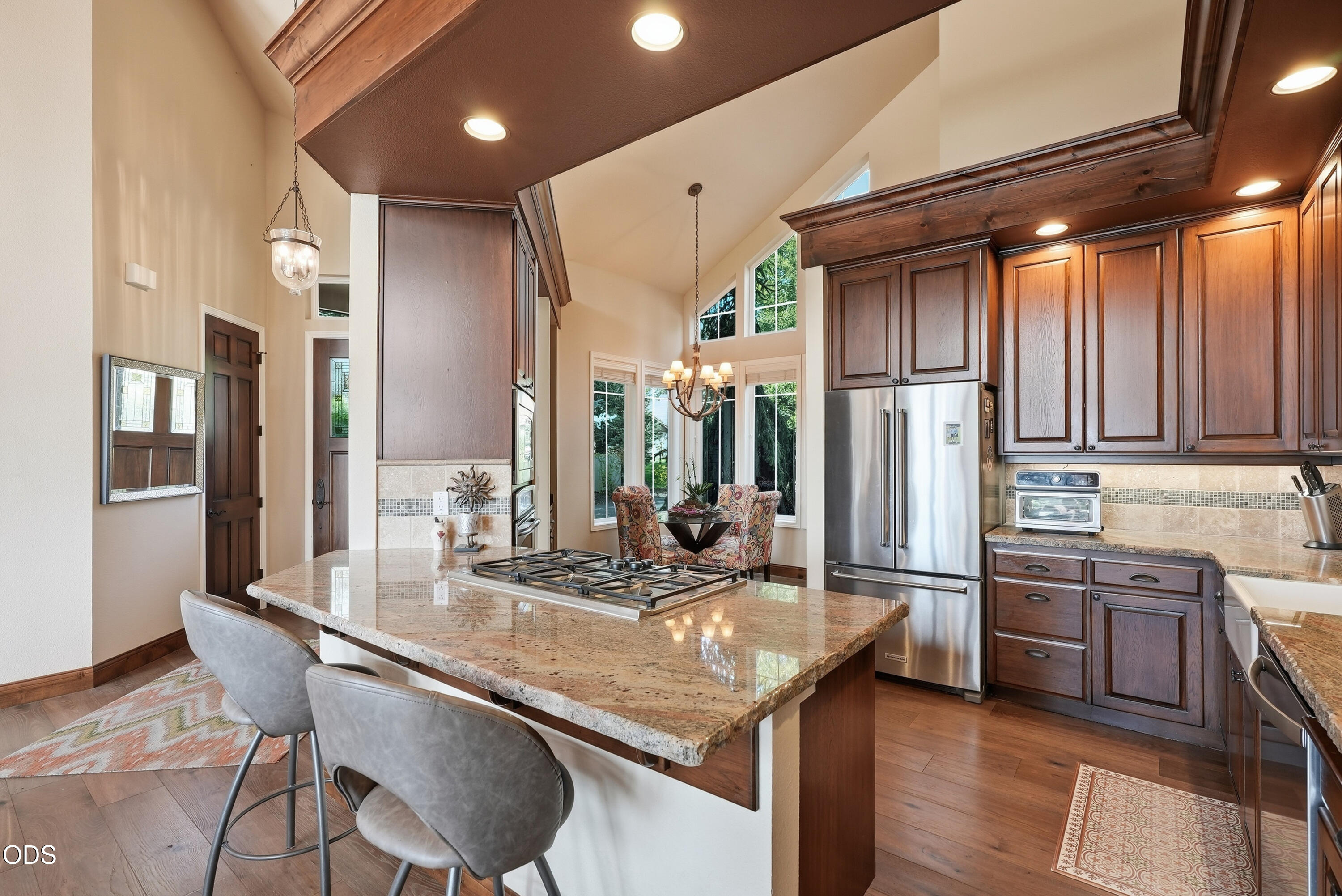 61927 Fall Creek Loop