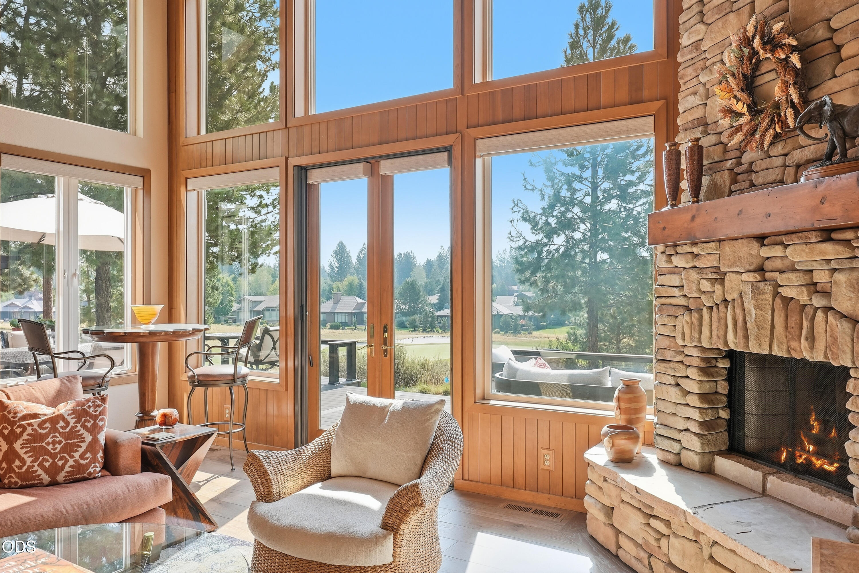 61927 Fall Creek Loop