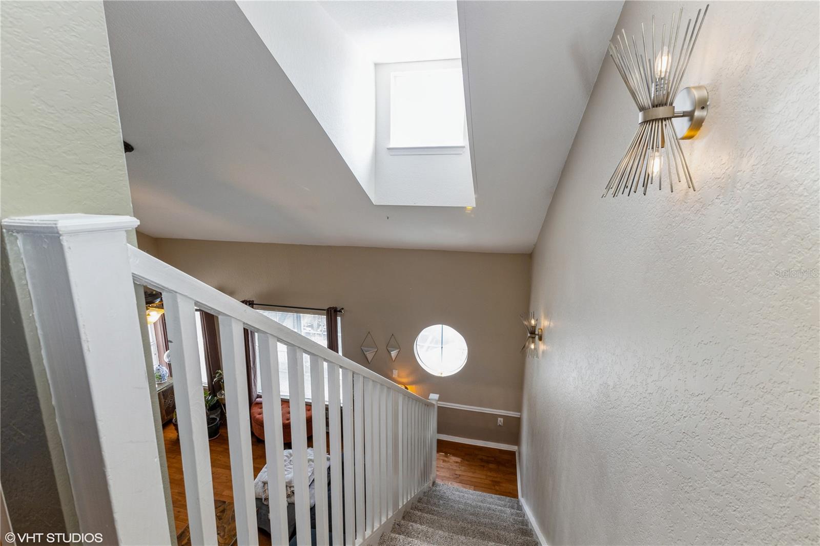 5209 WELLINGTON PARK CIR #33