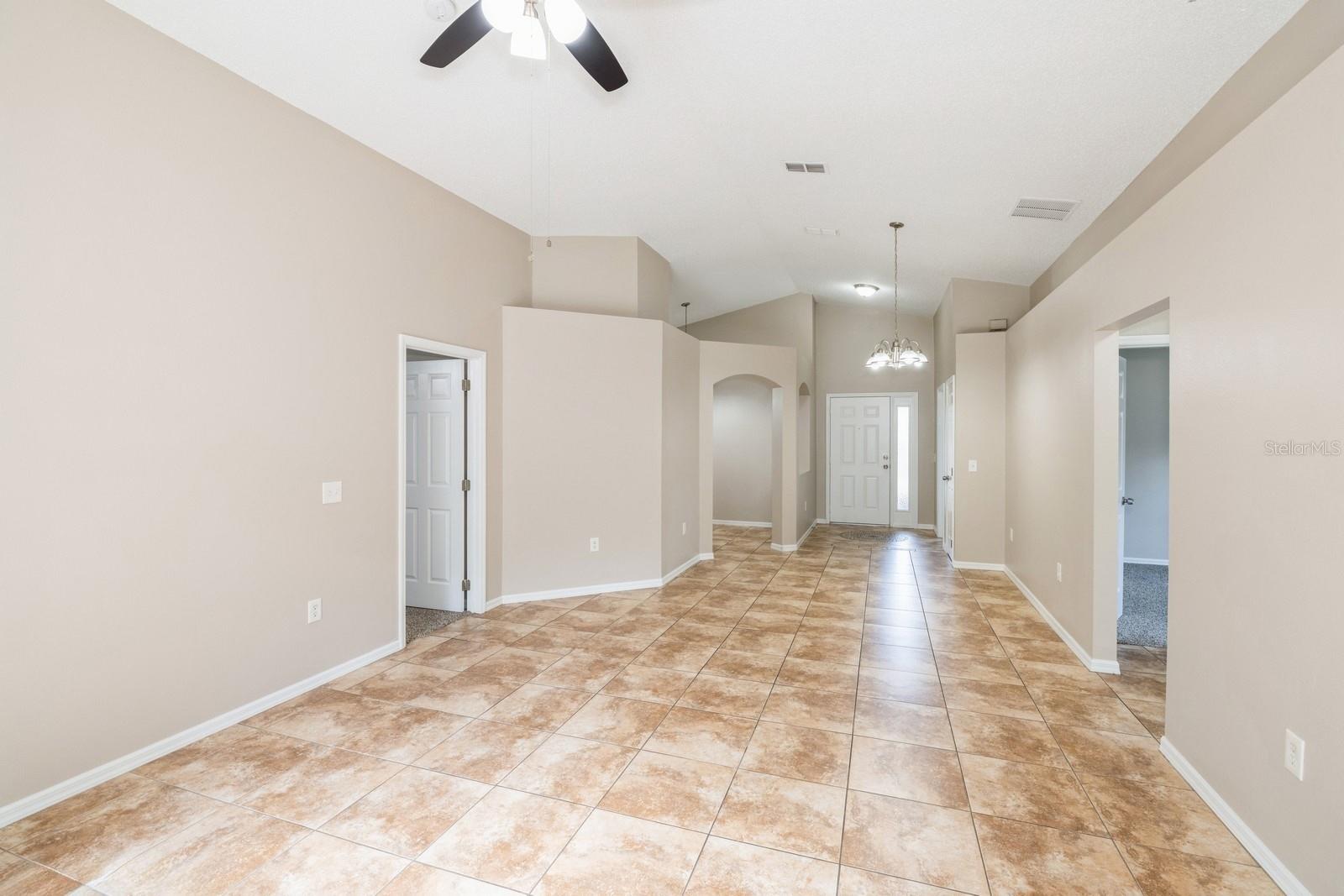 8518 RAINBOW AVE