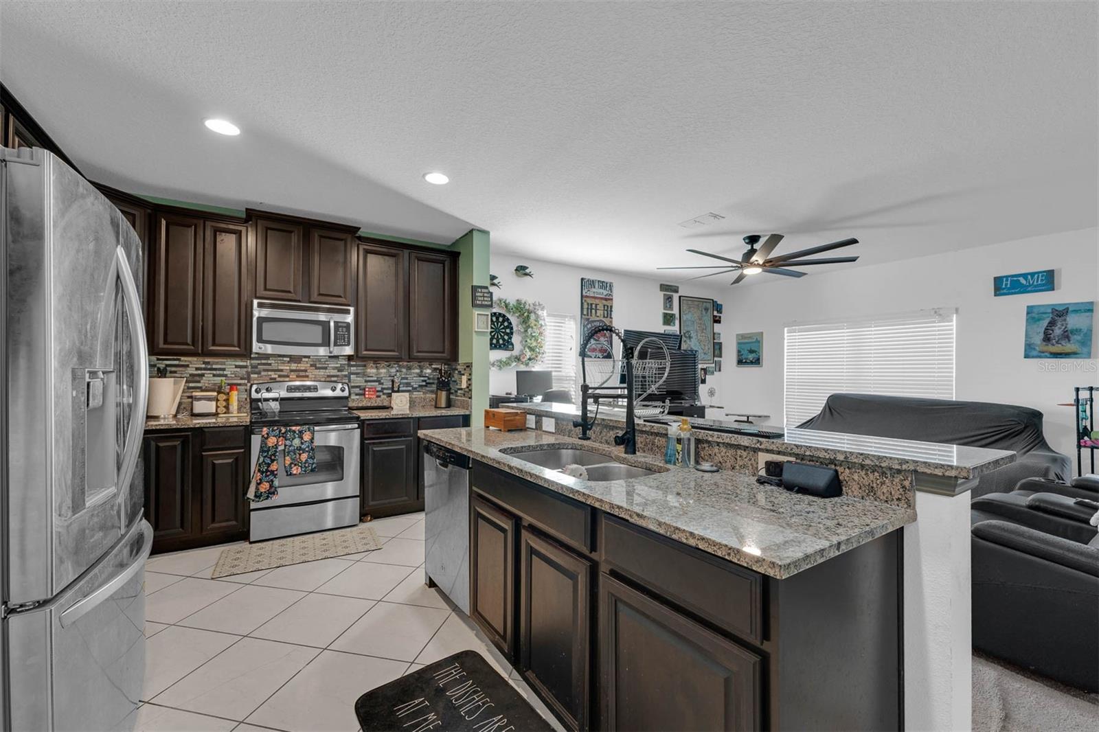 1420 MARSH MEADOW LN