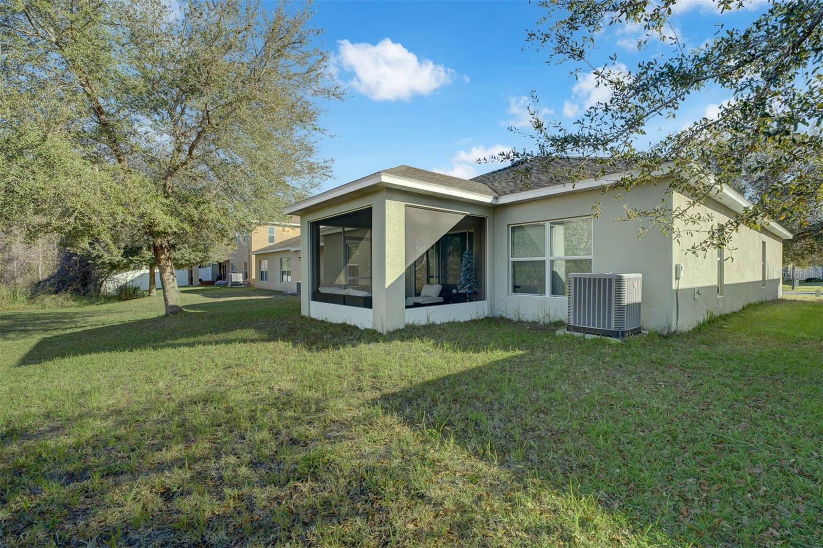 1420 MARSH MEADOW LN