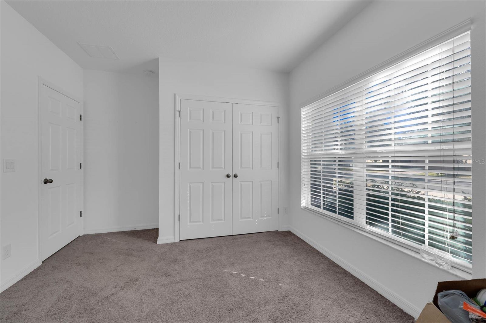 1420 MARSH MEADOW LN