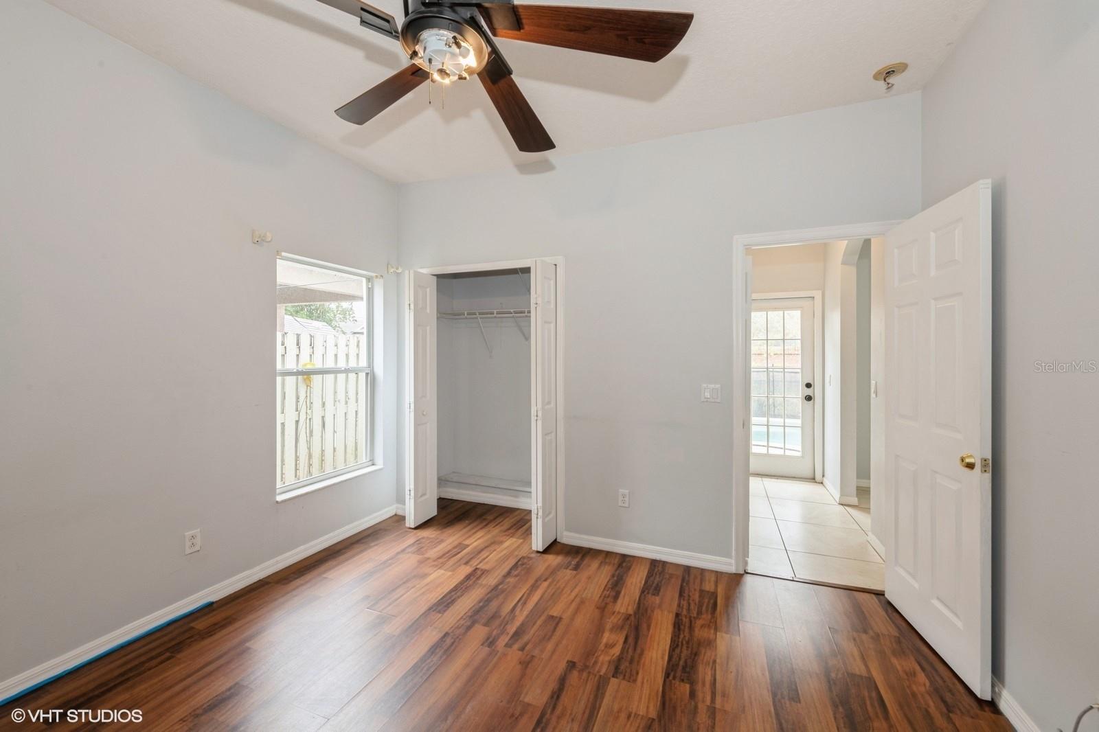 8476 LAKE AMHURST TRL