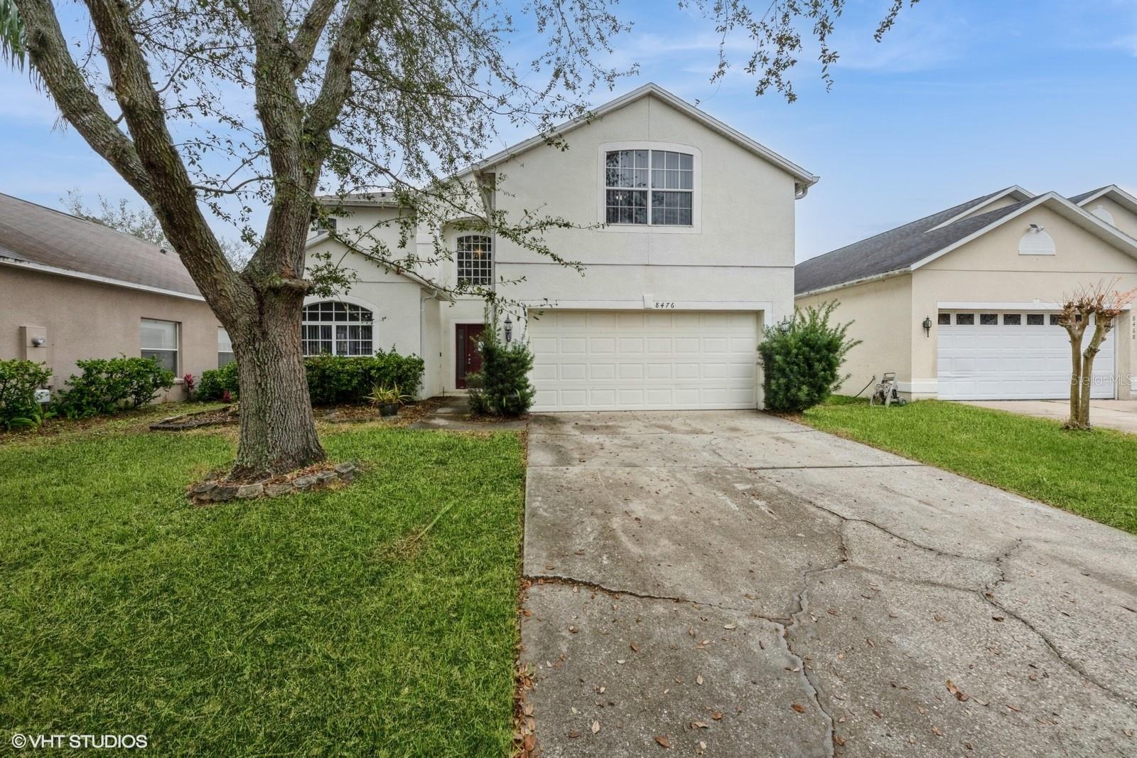 8476 LAKE AMHURST TRL
