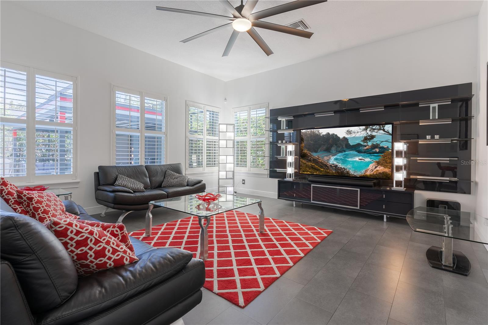 1910 LAKE ROBERTS LANDING DR